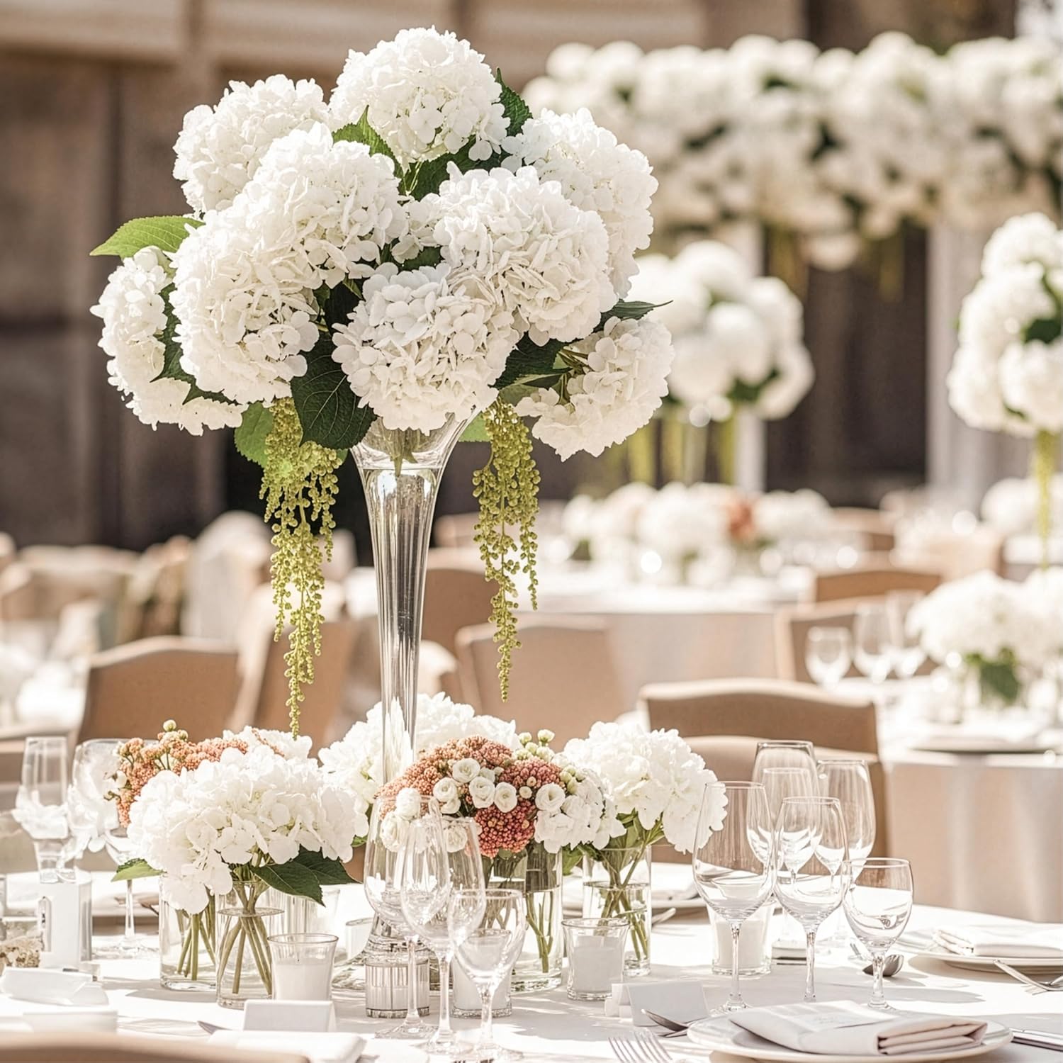 Auihiay 104 PCS Artificial Hydrangea Flowers, Silk Hydrangea Artificial Flowers Heads with Stems, Full Hydrangea Flowers for Wedding Centerpieces, Home Garden Party Decor (Ivory)