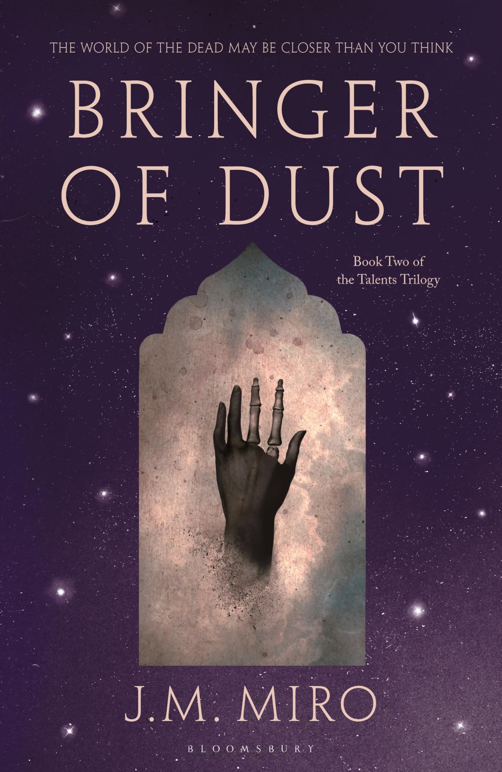 Bringer of Dust: The spellbinding second book in the internationally bestsellin
