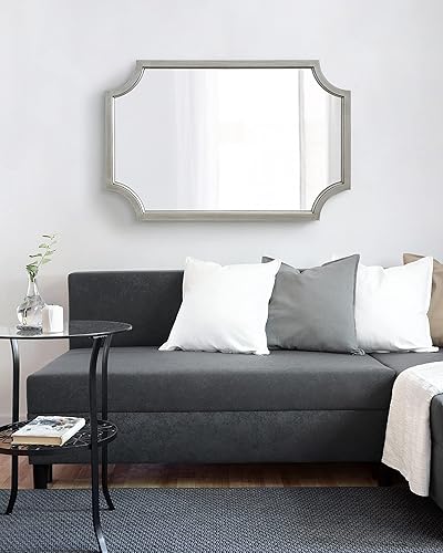 Miniatura 4 de Kate and Laurel Hogan - Espejo de pared festoneado moderno 24 x 36 pulgadas plata envejecida decoración de pared decorativa tradicional glamorosa