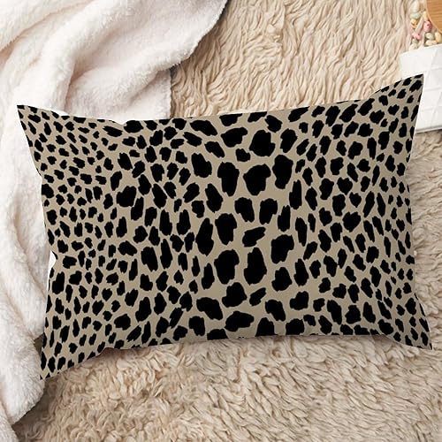 Vista 586 de ArogGeld Chinoiserie - Funda de cojín con estampado de leopardo y guepardo fucsia, con manchas de animales de vaca, color rosa oscuro, decoración