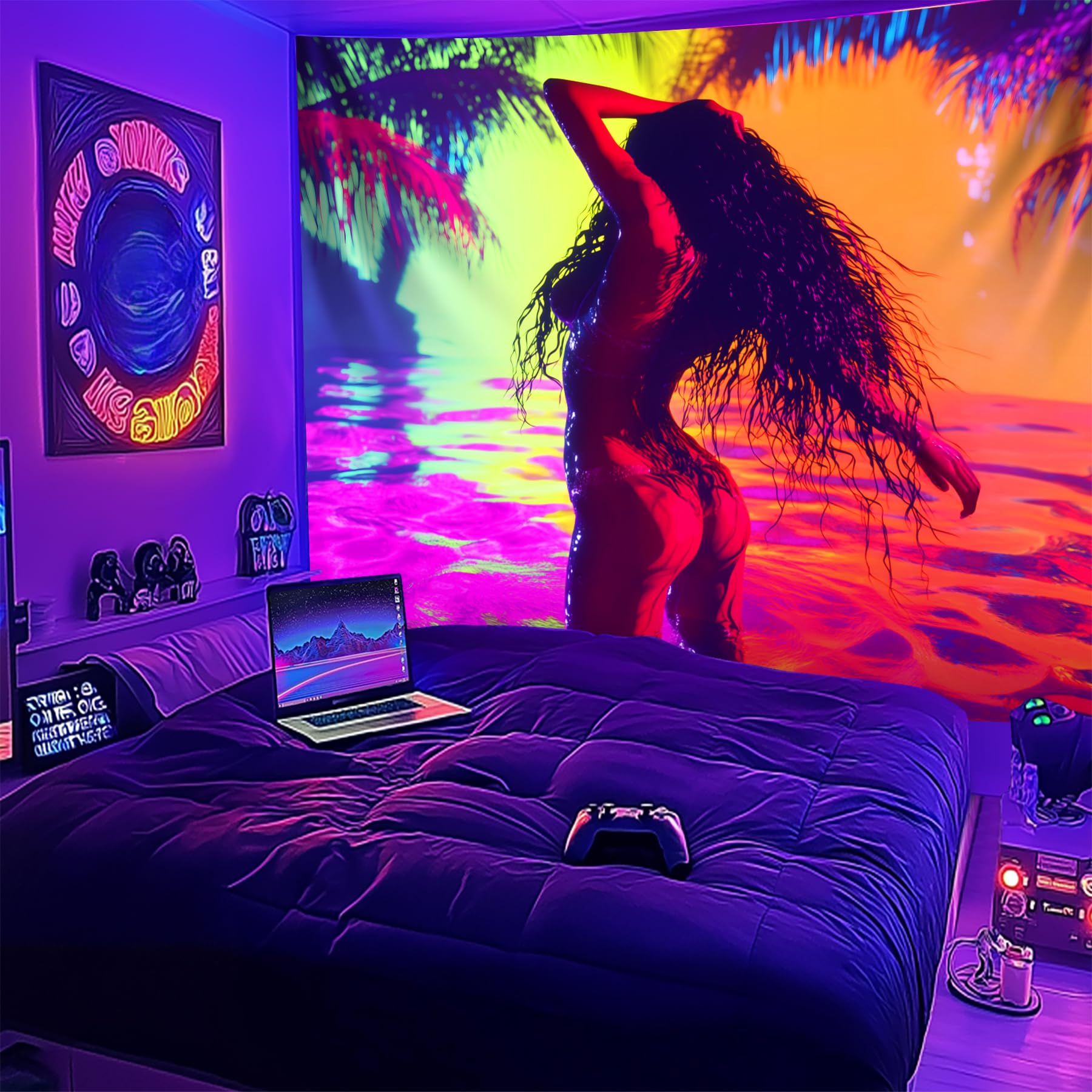 Manicer Blacklight Skull Tapestry, The Kissing Lovers