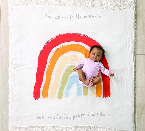 Miniatura 4 de DEMDACO Little Miracle Perfect Rainbow - Manta para envolver fotos infantiles (47 x 47 pulgadas)