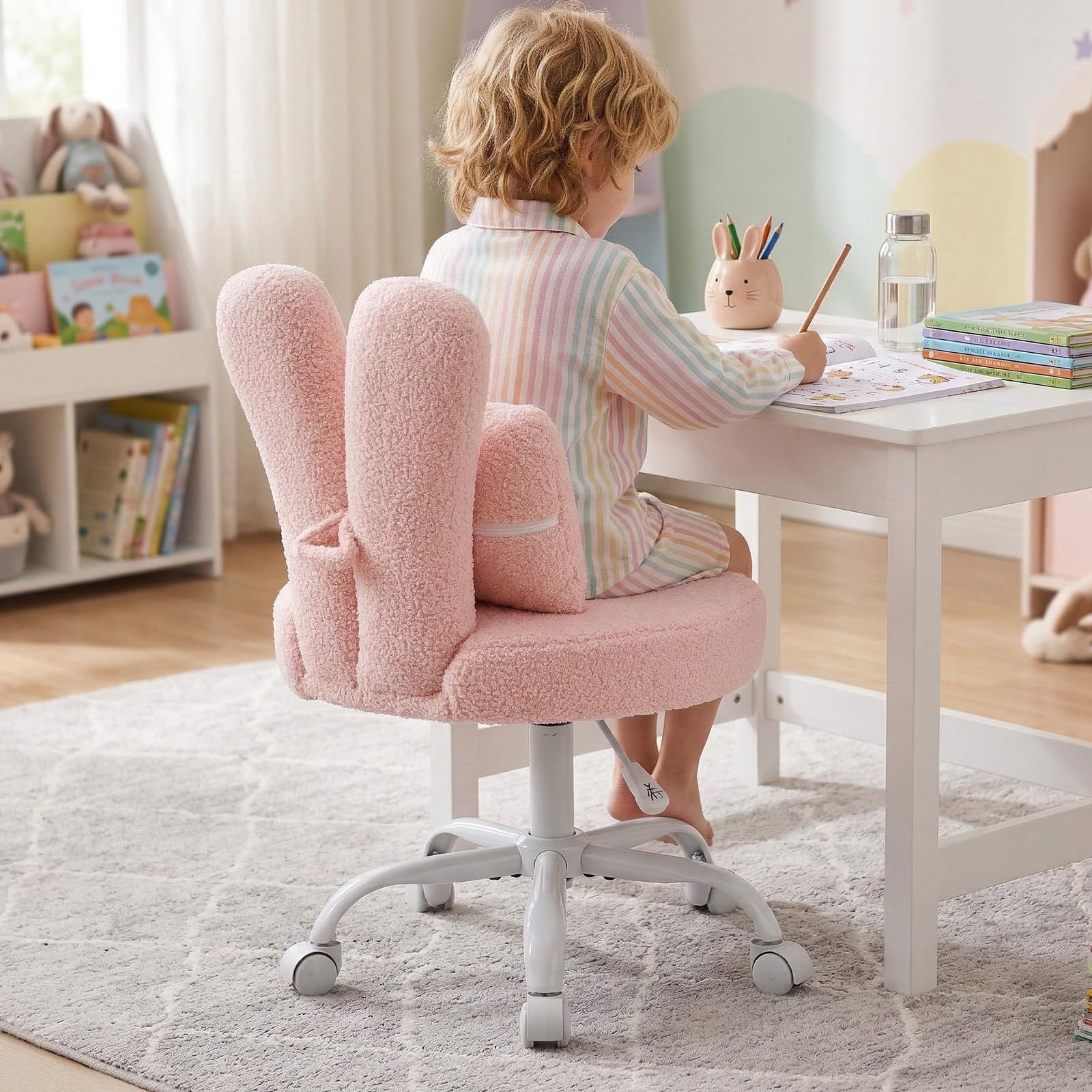 LEADZM Silla giratoria de oficina, silla de oficina infantil, rosa | con cojín lumbar tejido aterciopelado, ajustable en altura, silla de dormitorio