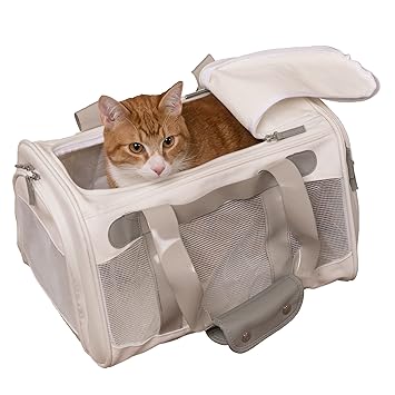 Sherpa Wipe Clean Pet Carrier with 2 Liners