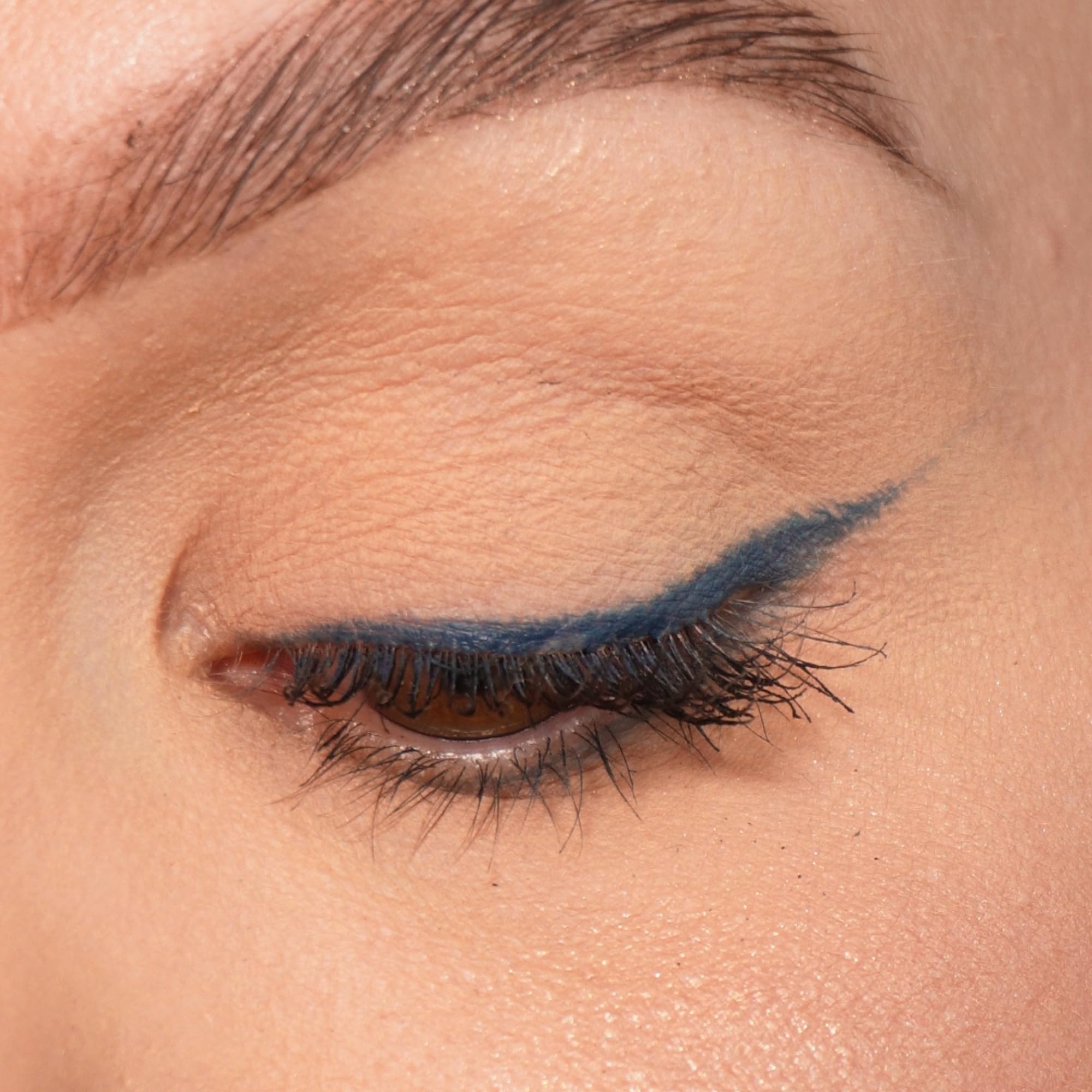 Sandstone Scandinavia Waterproof Eyeliner Pencil Blue, Long-Lasting Gel Eye Liner for Sensitive Eyes - Image 3