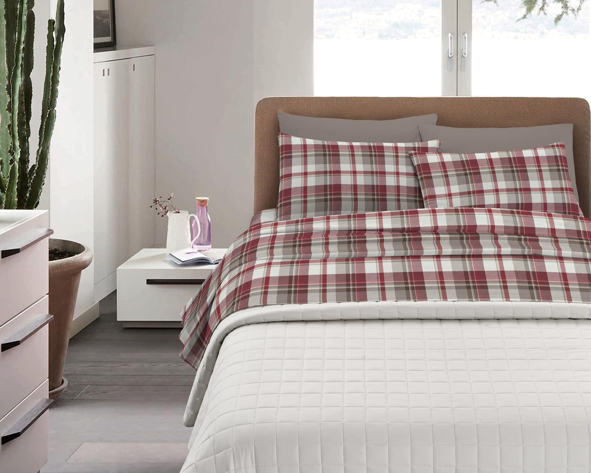 IlGruppone Completo Letto in Cotone Di Flanella Calda e Morbida Anti Pilling - Set Lenzuola Flanellato 3 Misure parure con Federe (Dis6-ScotthisRosso, Matrimoniale)
