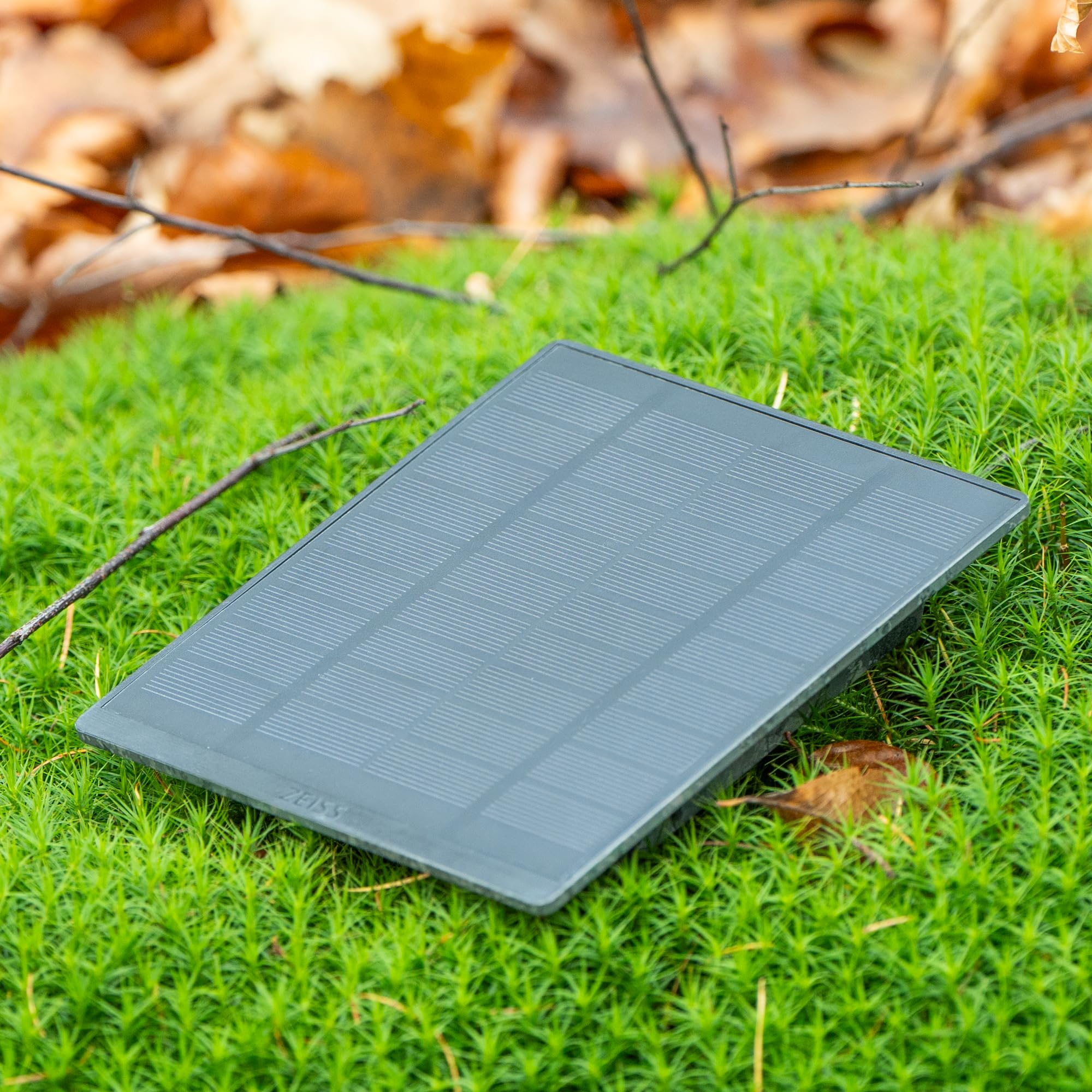 ZEISS Solar Panel Mini 2500 mAh Powerbank Solar Ladegerät für Wildkamera IP66 Outdoor Externer Akku