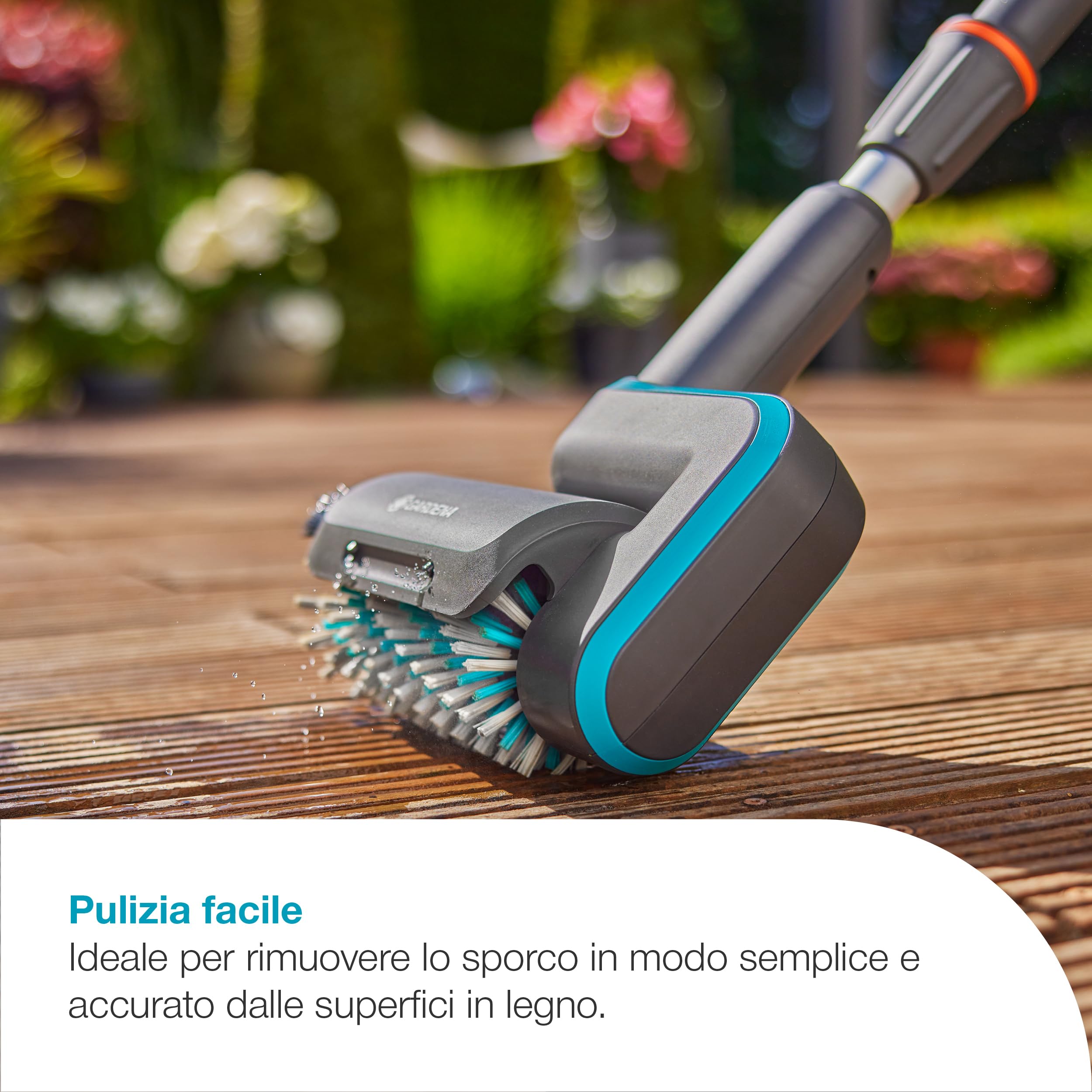 Gardena Spazzola Multifunzione A Batteria AquaBrush Patio 03/18V P4A Set Pronto All'Uso: Esterno, Comando con un solo tocco, Pulizia del cortile, Profilo della spazzola, Senza fili (14841-20)