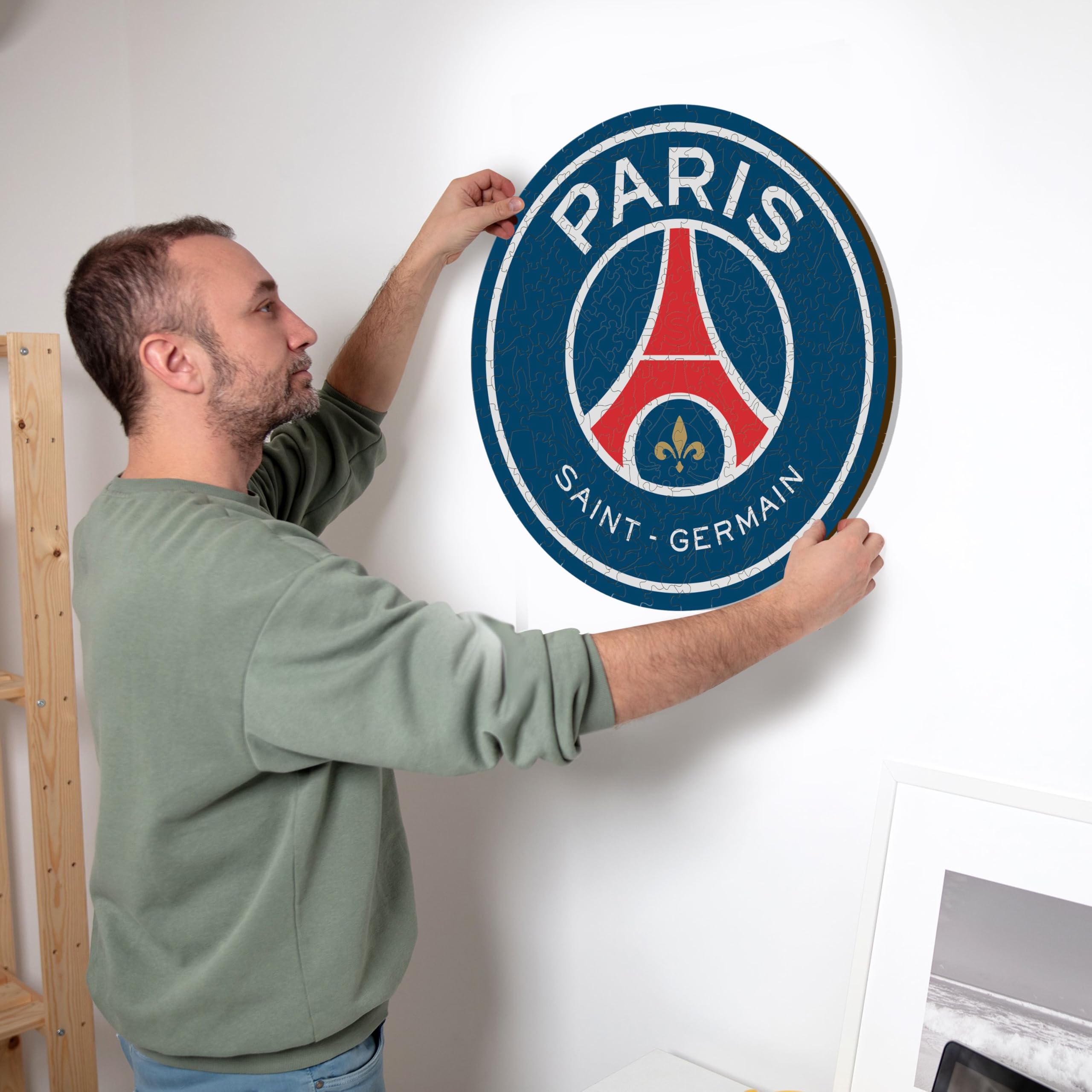 Iconic Puzzles - PSG, Logo, Rompecabezas de Madera con Licencia Oficial, 100% sostenible, Regalo para Adultos y niños, Talla M, 270 Piezas