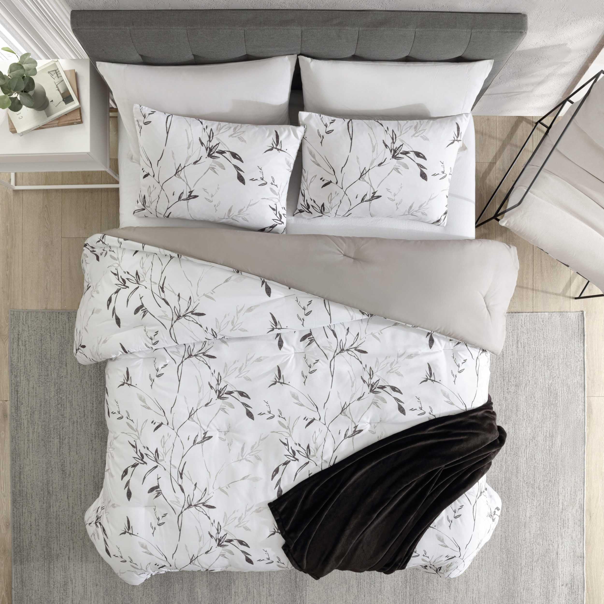 Kenneth Cole New York - Set copripiumino king size, biancheria da letto in cotone con federe coordinate, decorazione per la casa per tutte le stagioni (Sussex flanella nera, King