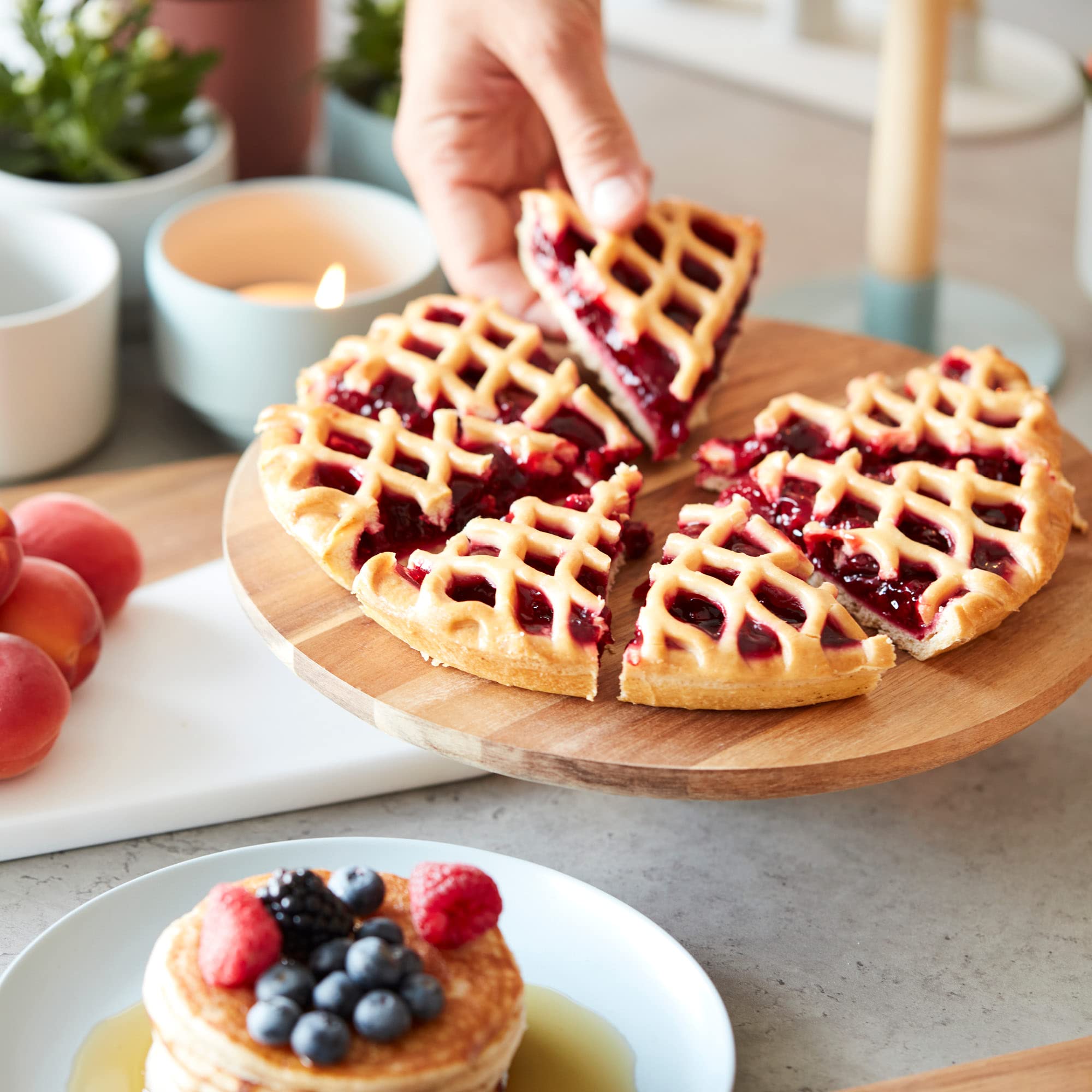 Point-Virgule Plateau à gâteau avec pied, accessoires et accessoires de pâtisserie en bois d'acacia 7,5 cm de haut, 32 cm