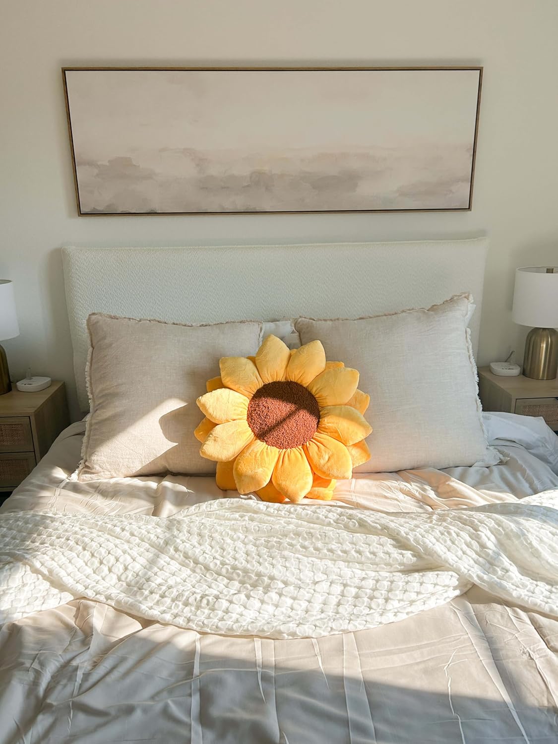 Green Philosophy Co. Flower Pillow, 3D Sunflower Shaped Decorative Throw Pillow - Soft Plush Cushion for Bed and Couch, Cute Boho & Cottagecore Home Decor Accent, Golden Yellow