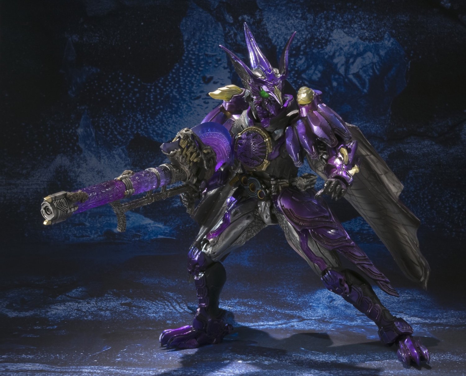 Amazon.co.jp: TAMASHII NATIONS S.I.C. 仮面ライダーオーズ 
