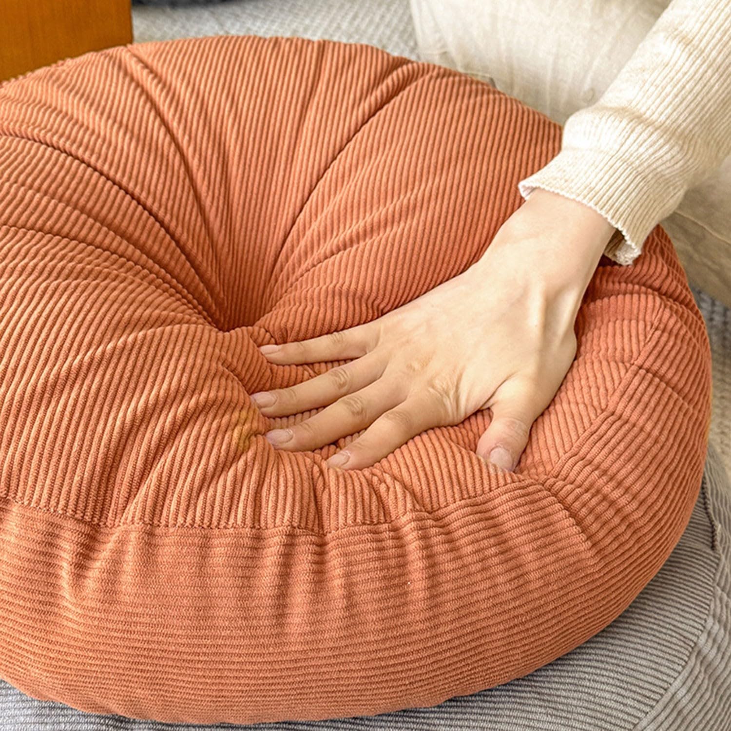 Cuscino da Pavimento Rotondo Cuscino Tatami Giapponese Seduta da Terra Pouf Morbido Spesso E di Supporto Adatto per Sedia Imbottito per Soggiorno Ufficio Sala(Orange,45CM-2PCS)