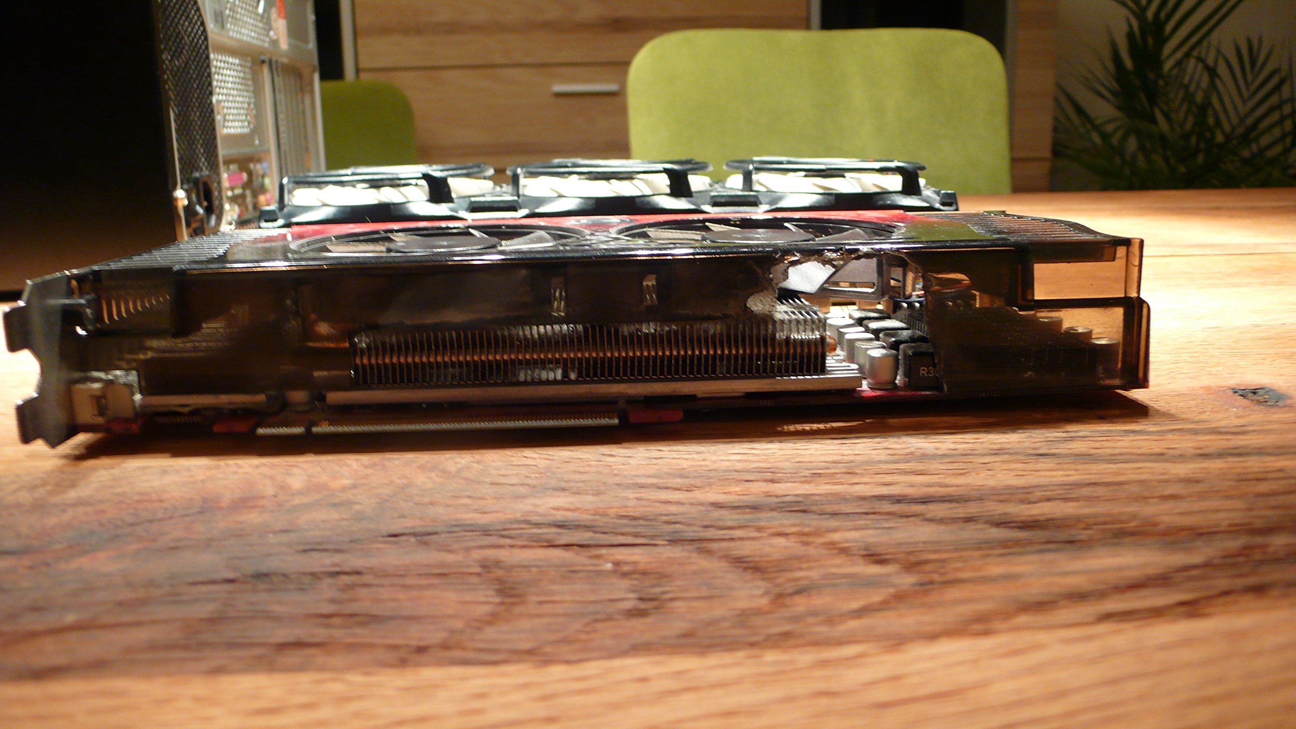Carte Graphique Gainward GeForce GTX 275 – 896 Mo GDDR3, PCIe 2.0, D'occasion
