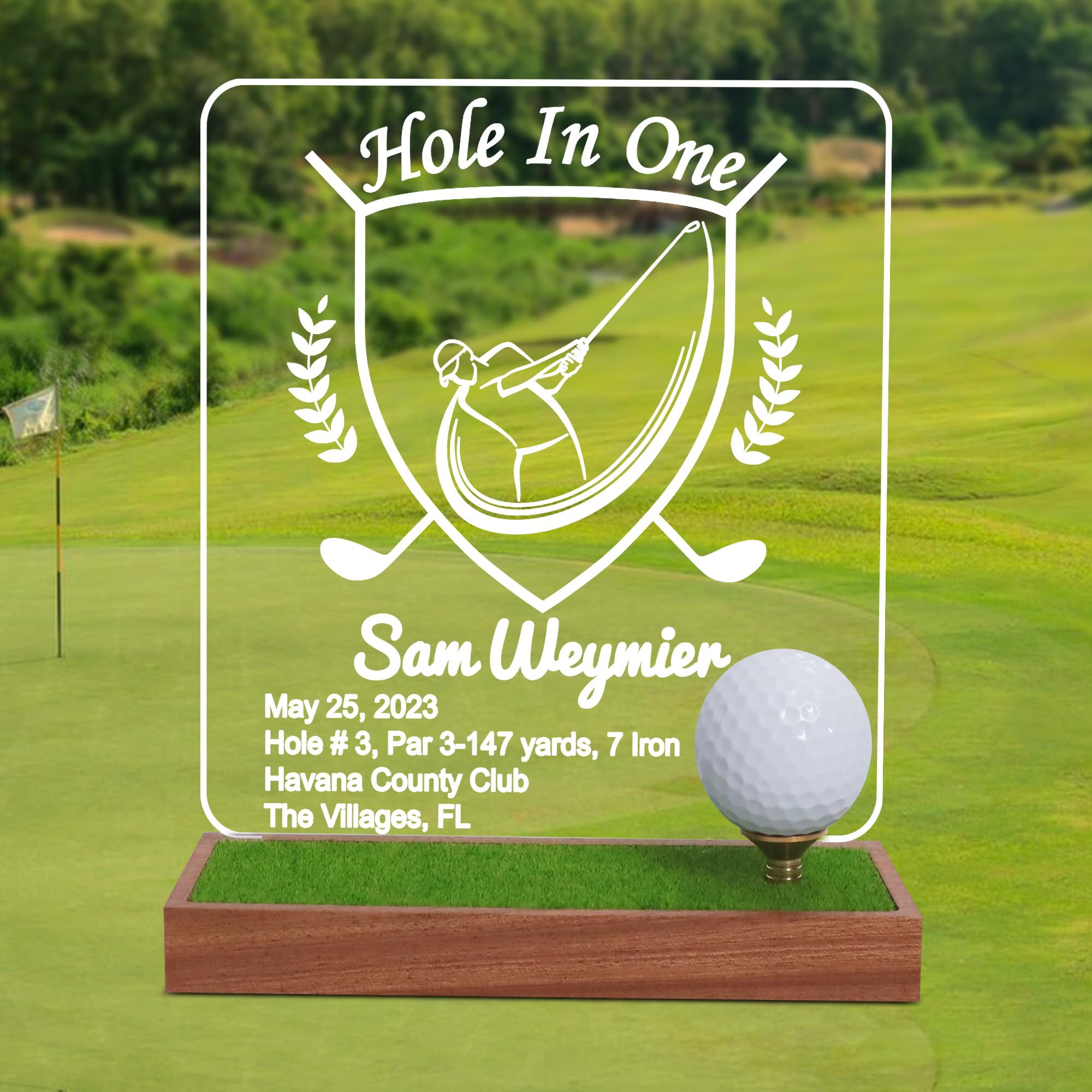 CoolGift Mart Customized Hole in one Golf Ball Display, Personalisierte Light Up Golfball Halter für die Anzeige und Lagerung, hölzerne Zubehör mit warmen weißen Farbe leuchtet