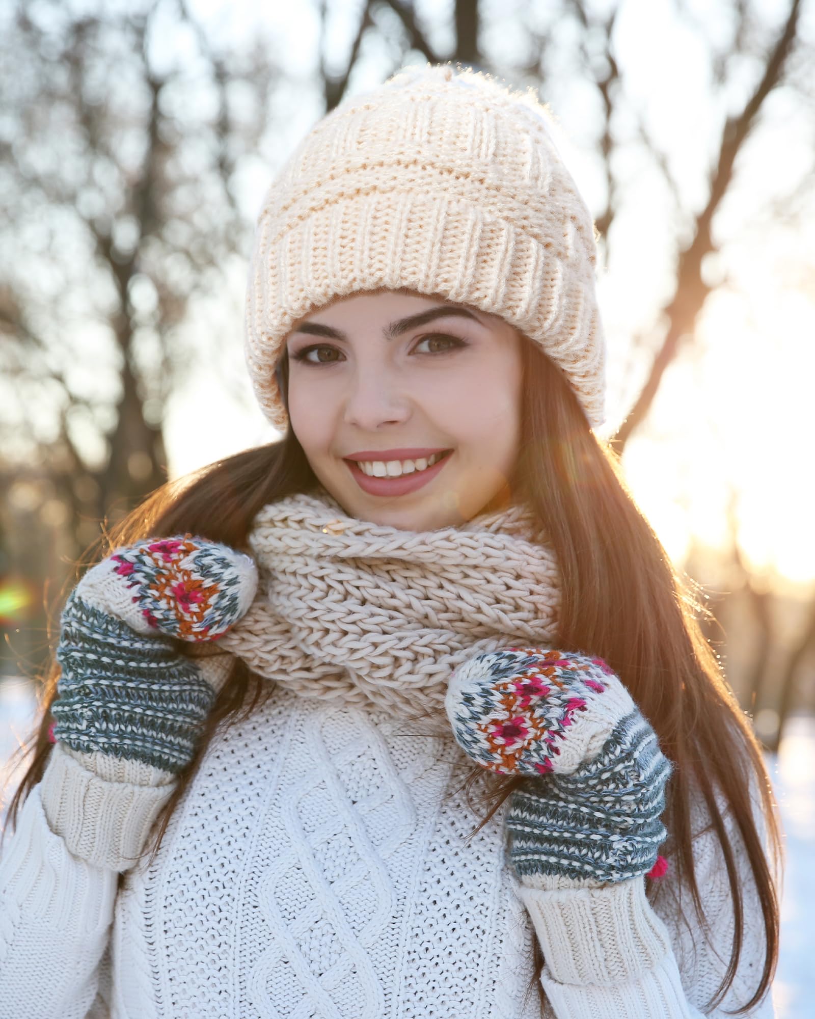 Bonnet Tricoté pour Femmes Bonnet d'hiver avec Trou pour Queue de Cheval Chaud Chapeaux Tricoté d'hiver pour Femmes et Filles