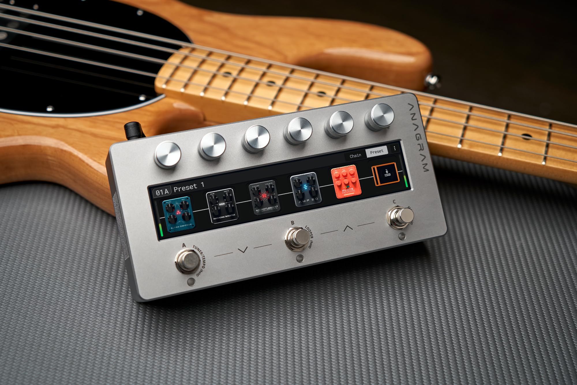 ベース Darkglass Electnics ANAGRAM Darkglass Anagram Bass Multi-Effects Unit : Amazon.com.br