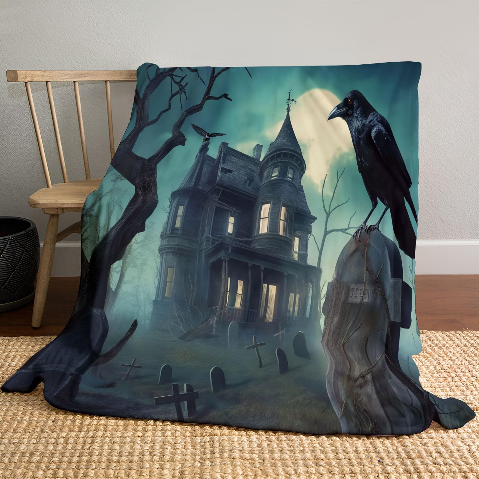 Couverture d'Halloween 150x200 cm en flanelle noire motif maison hantée et corbeau