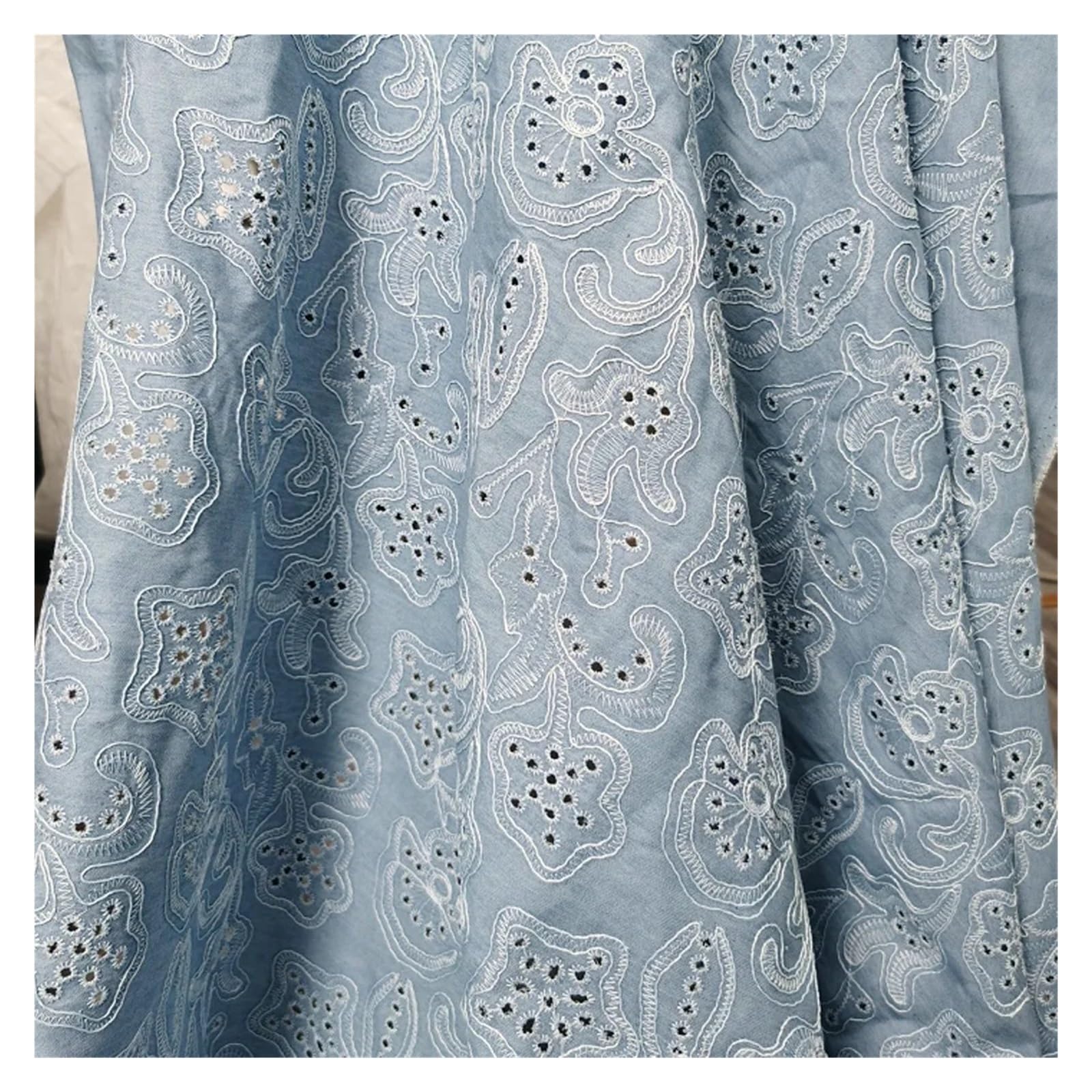Exquisito Bordado De Algodón Hueco Tela DIY Vestido Camisa Ropa Mantel 1,37 Metros De Ancho