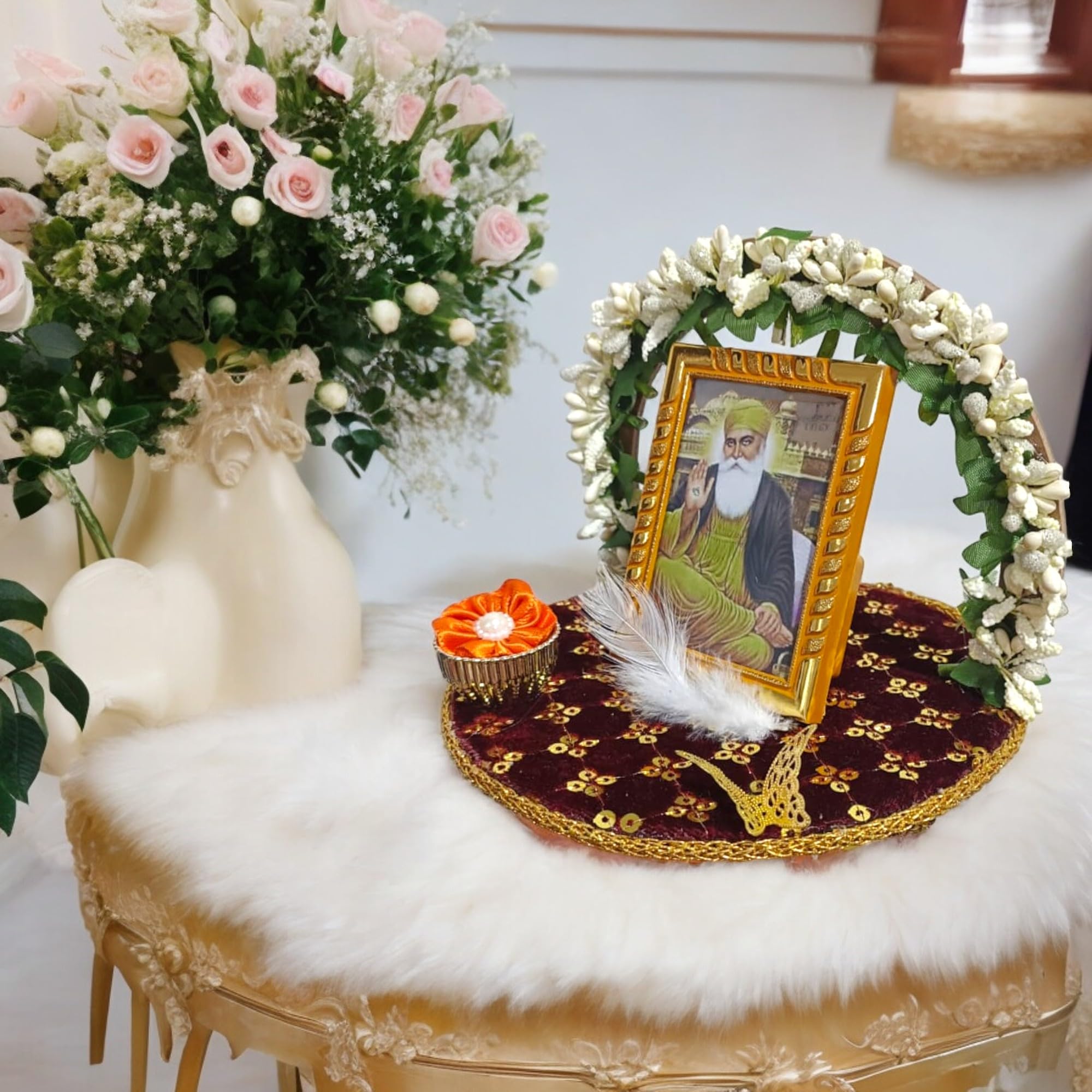 Satnam Waheguru | Big Guru Nanak Dev ji Darbar Includes Babaji Swaroop, Feather and Gold Plated Butterfly on mat | Imported Wood | Premium Fabric | Color : Mahroon