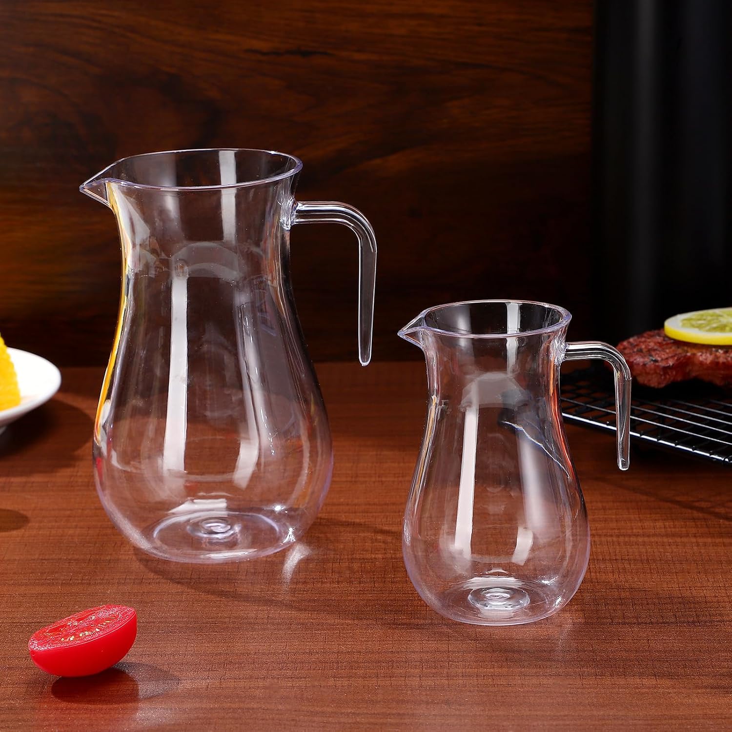 2pcs Acrylic Red Wine Jug 600ml Handled Beverage Pitcher