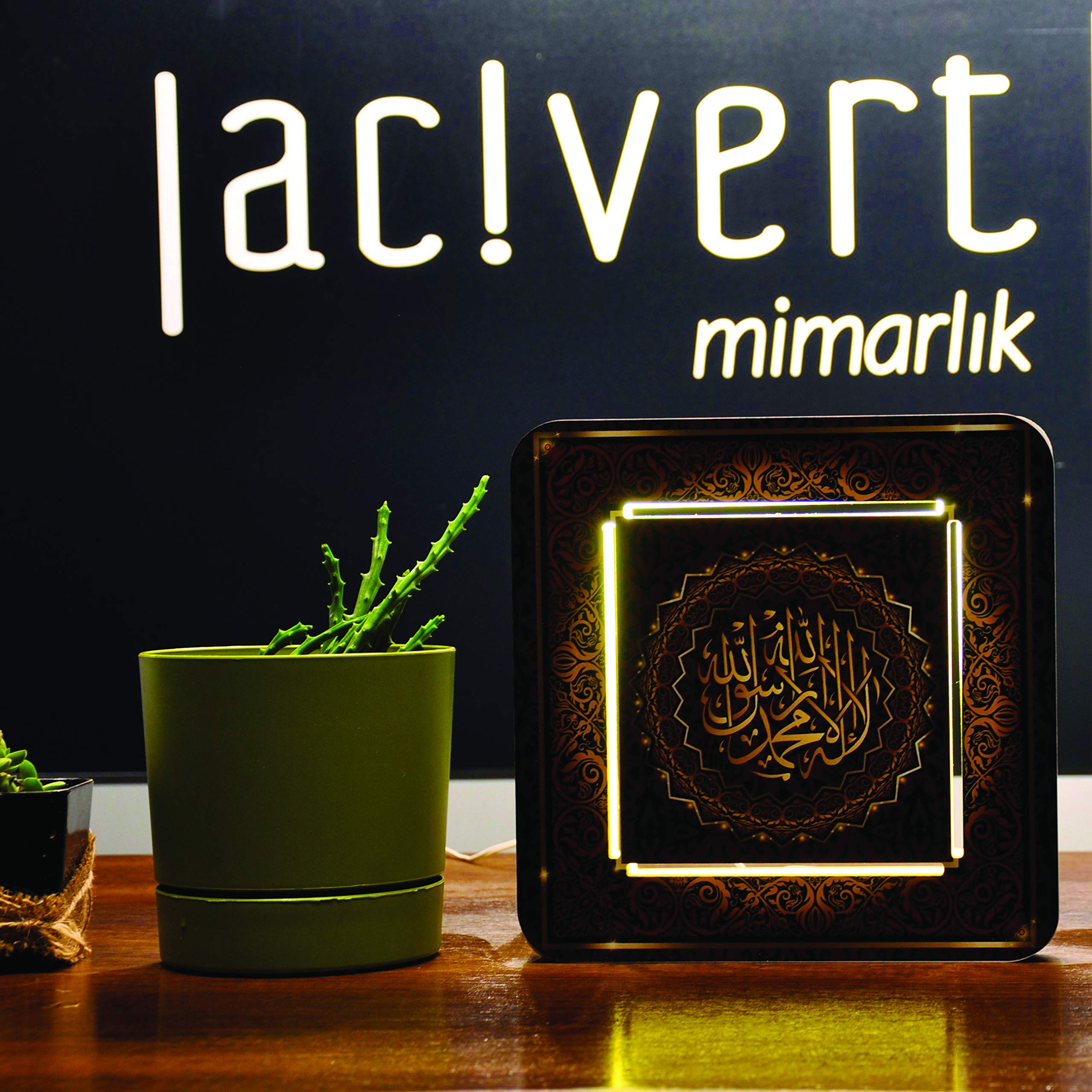 LacivertAhşap Gece Lambası