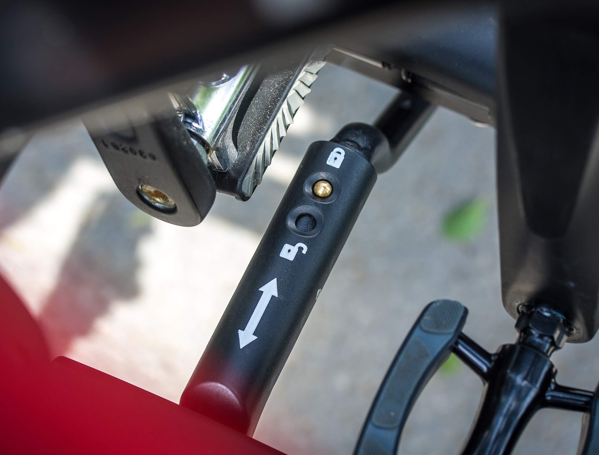 EUFAB 11555 Fahrradträger AMBER 3, E-Bike geeignet, teilweise vormontiert, Diebstahlschutz, für 3 Fahrräder, für Anhängerkupplung