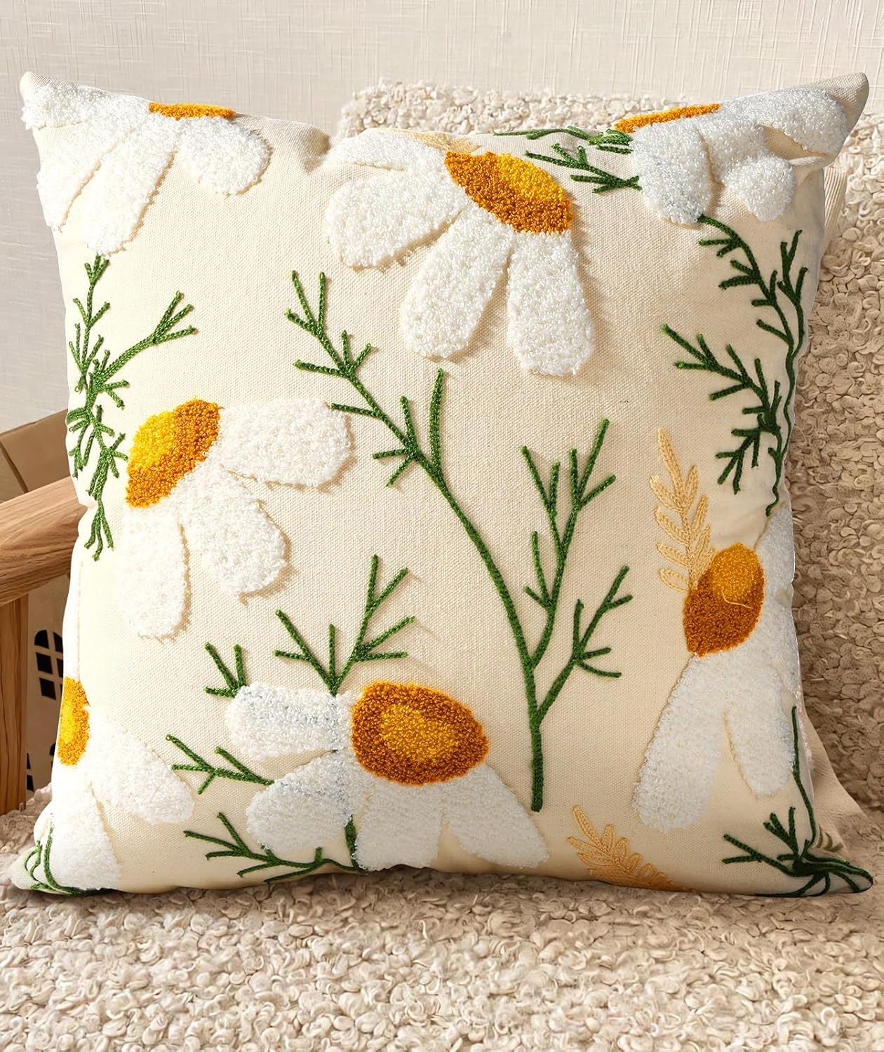 Embroidered Throw Pillow Cover - 18x18 Decorative Pillow Cover with Zipper Aesthetic Cute Design Boho Spring Summer Cozy Throw Pillowcase for Living Room Couch Sofa Bed (Daisy, 18" x 18" (Pack of 1))