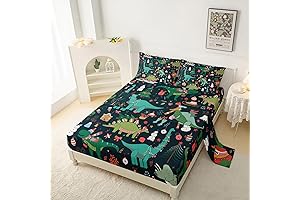 Set of Christmas Dinosaur Sheets for Kids in Queen Size Featuring a...