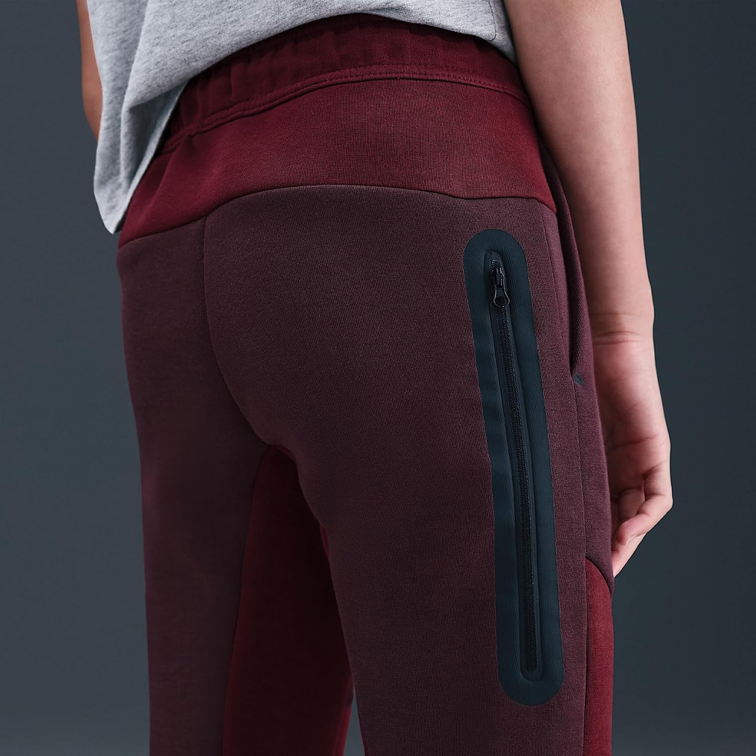Nike Sportswear Tech Fleece Big Kids' Joggers (Burgundy Crush/Dark Team Red/Black/Black)