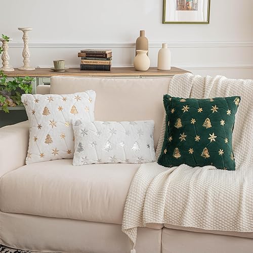 Miniatura 5 de SHITURRE Juego de 2 fundas de almohada decorativas de Navidad de color verde, fundas de cojín de lentejuelas de 18 x 18 pulgadas, fundas de almohada