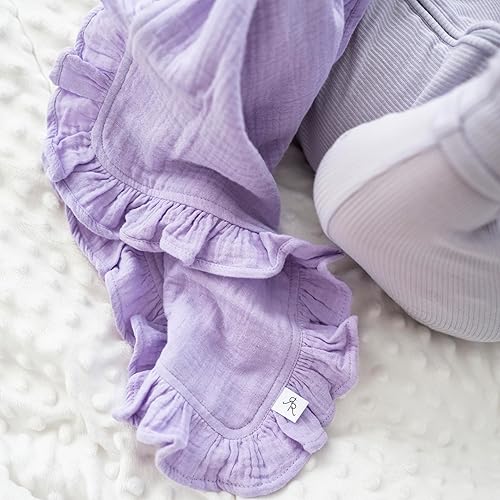 Miniatura 4 de Ryan & Rose Cutie Lovey - Suave muselina de algodón 100% orgánico con cierre a presión fijable, manta de seguridad para bebé (lavanda con volantes)