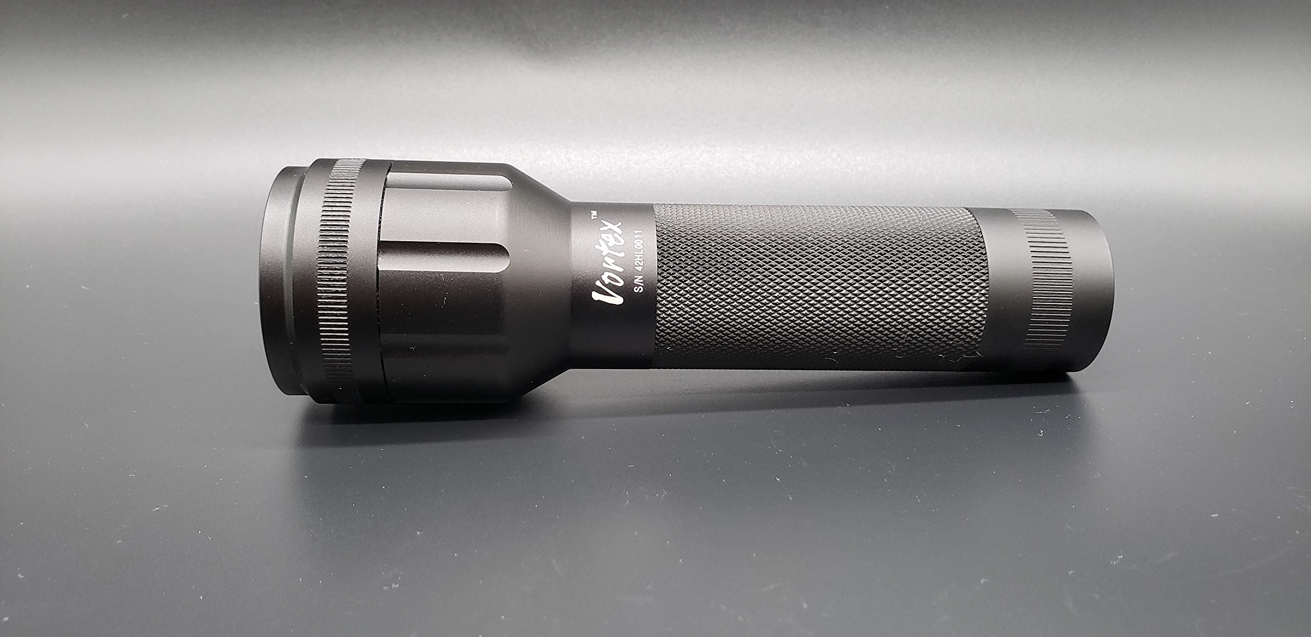 Vortex TCR-A taktyczna ładowalna ręczna funkcja taktyczna stacja ładująca LED aluminiowa latarka