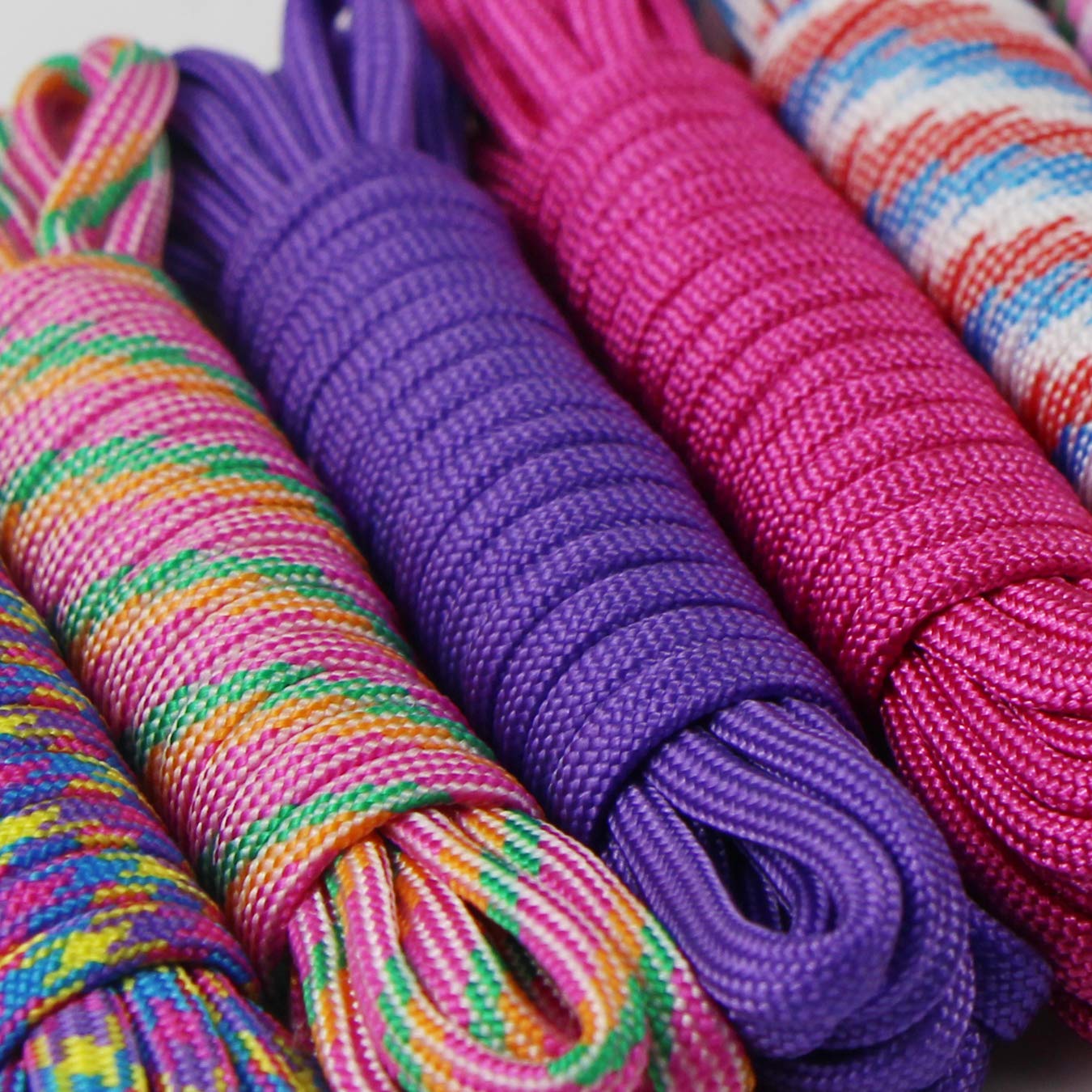 10pcs Paracorde Kit pour Parachute Bracelet Set de Bracelet Paracord Cordelettes DIY Bracelet Porte-clés Cordon Activités de Plein air Tricoté à la Main