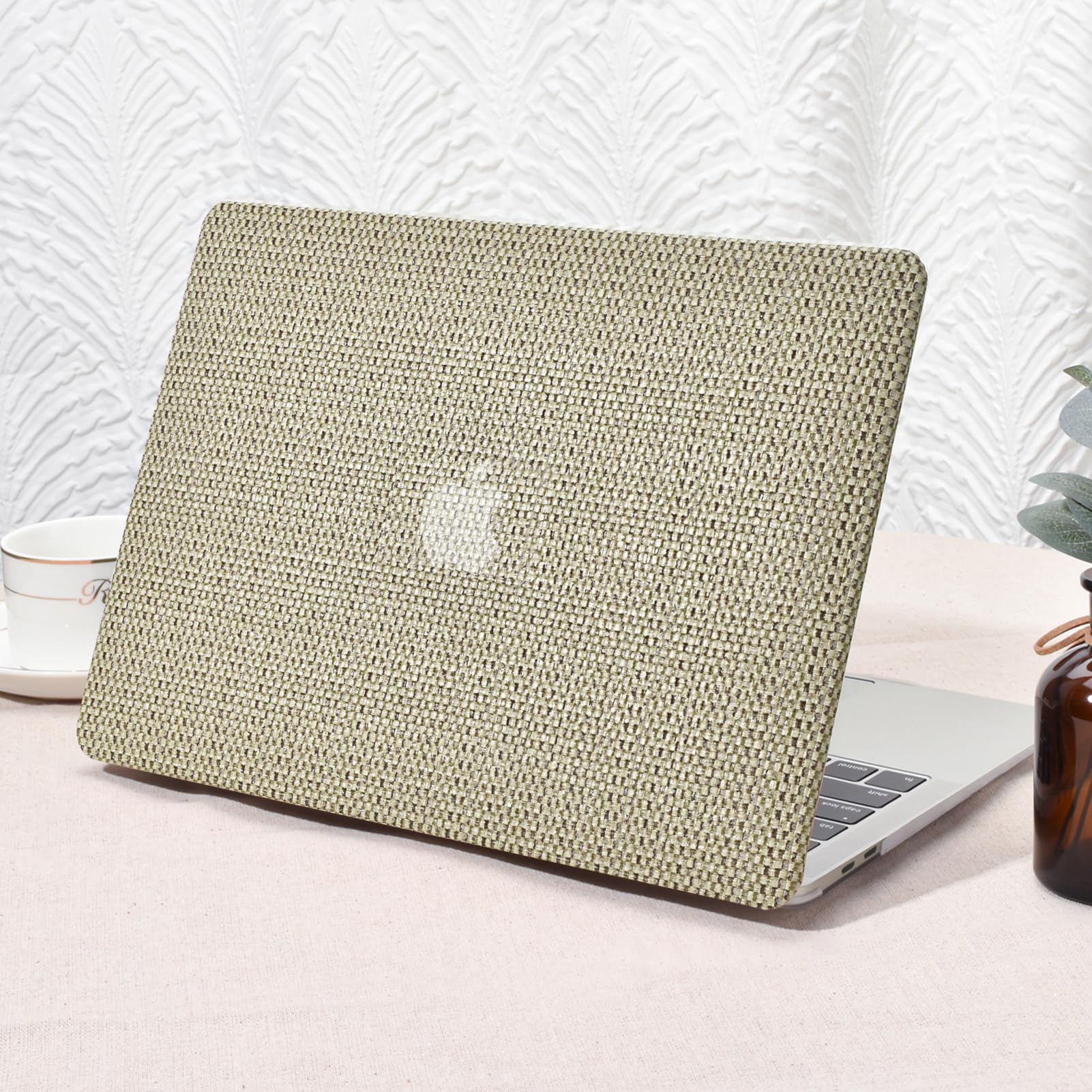 SeorsokCompatible with MacBook Air 13 Inch Case2022 2021 2020 2019 2018 Release A1932 A2179 M1 A2337 Touch ID,Elegant Leather Plastic Hard Shell Case Transparent Keyboard Cover,Flaxen Woven Fabric