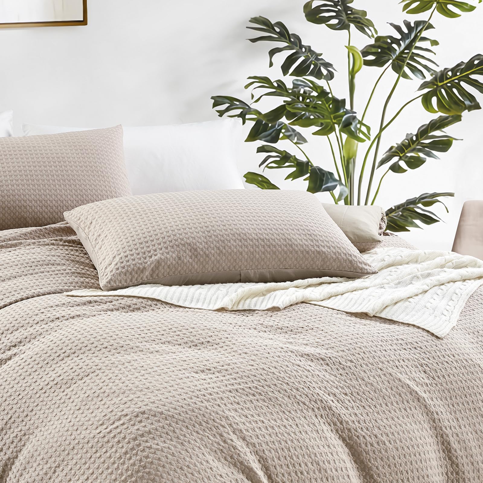 KASYLAN Breathable Duvet Cover Set including Zipper Closure, Waffle Dobby Weave Texture Duvet Sets - Image 4