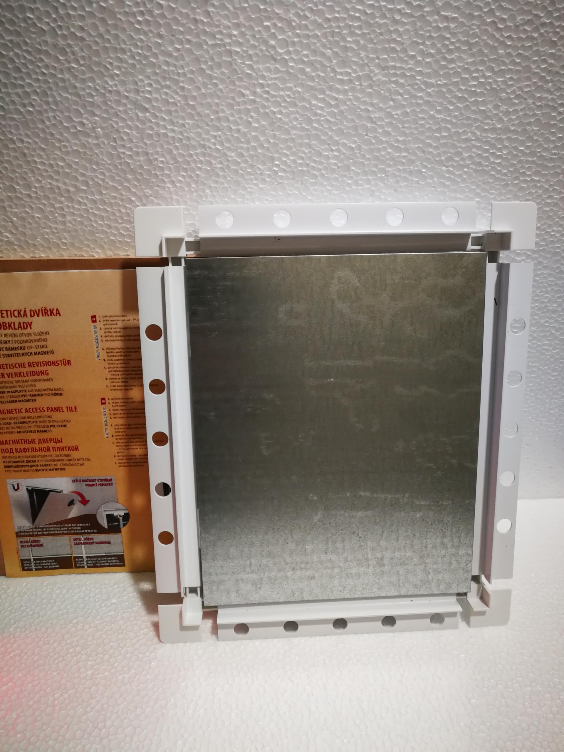 BOTOLE DI ISPEZIONE MAGNETICHE PIASTRELLABILI PER CERAMICA O MURATURA (25 x 40)