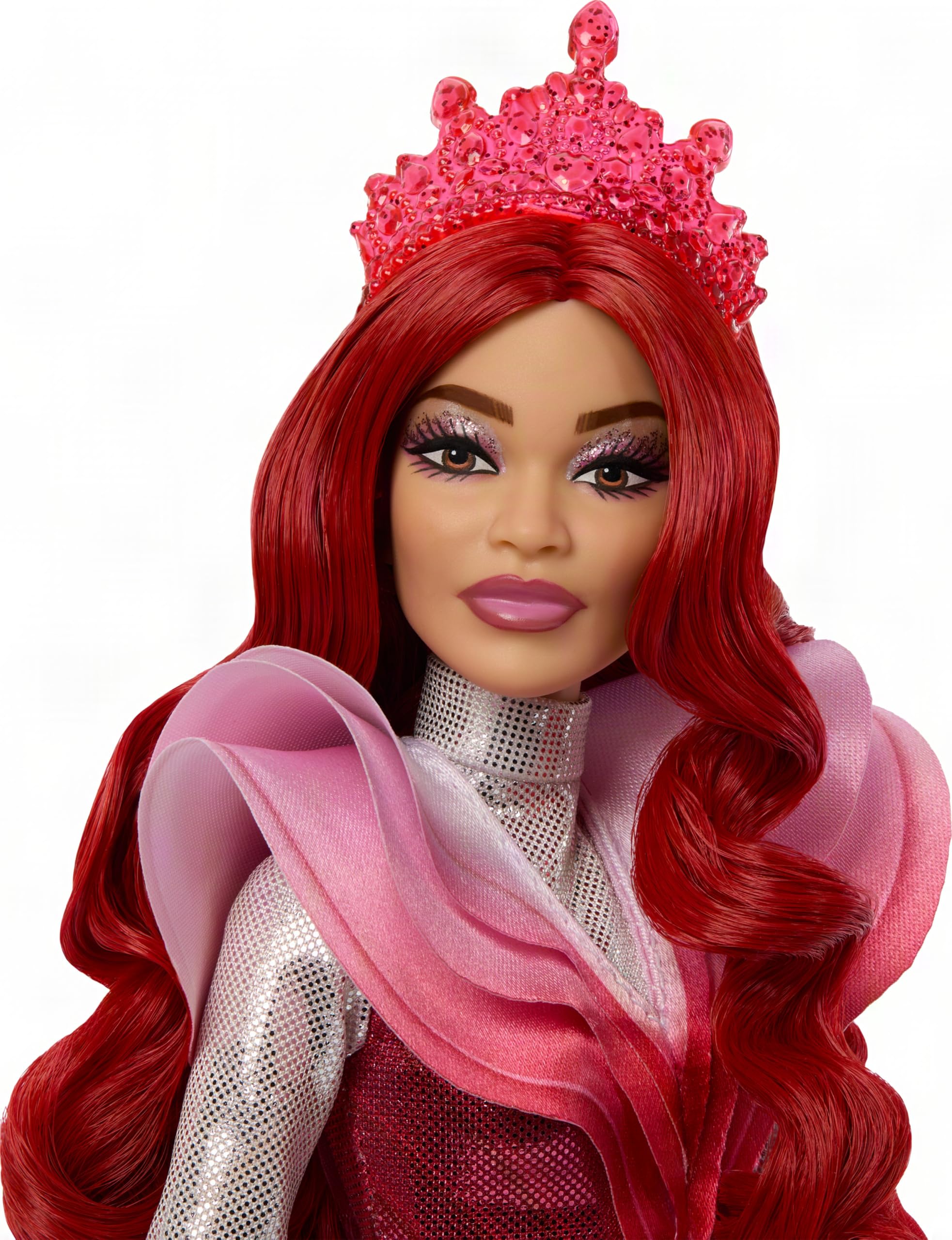 Mattel Disney Descendants Wicked Wonderland Deluxe Fashion Doll, Queen of Hearts with Removable Movie Inspired Clothing & Crown