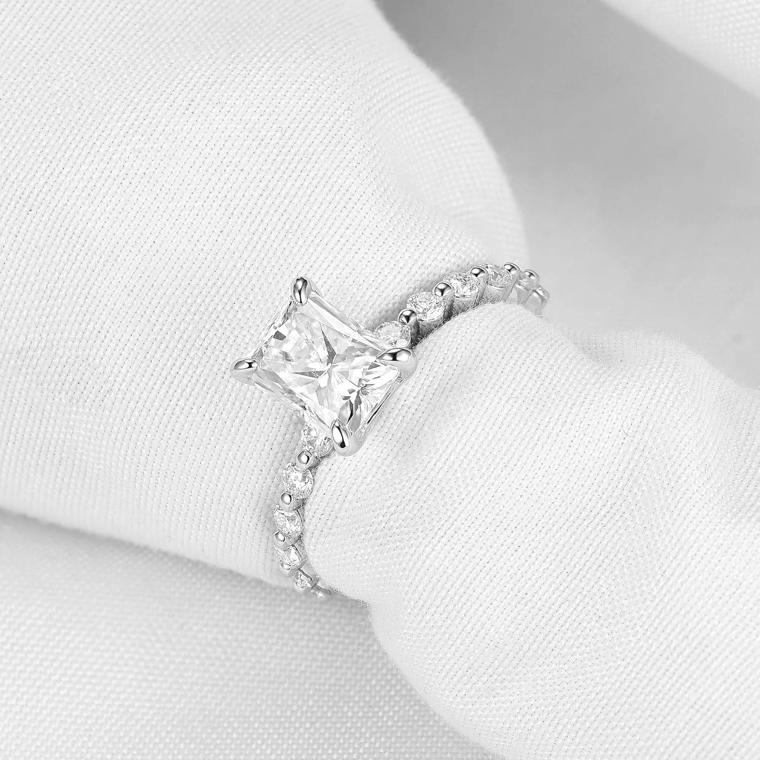 DovEggs Moissanite Engagement Rings for Women Moissanite Rings 2ct F-G-H Color Radiant Cut Moissanite Wedding Rings Anniversary Sterling Silver with 18K White Gold Plated
