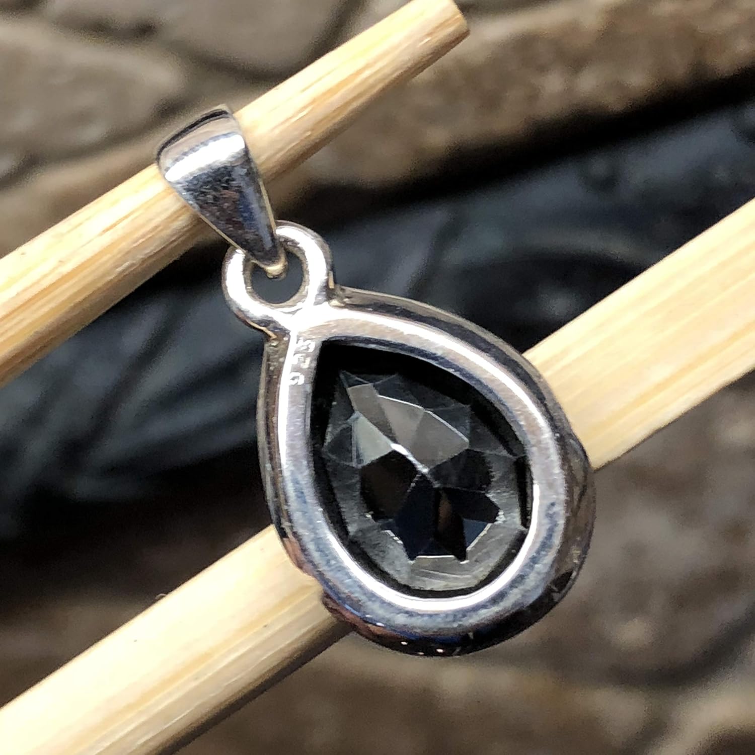Natural Hematite 925 Solid Sterling Silver Pendant 25mm - Image 2