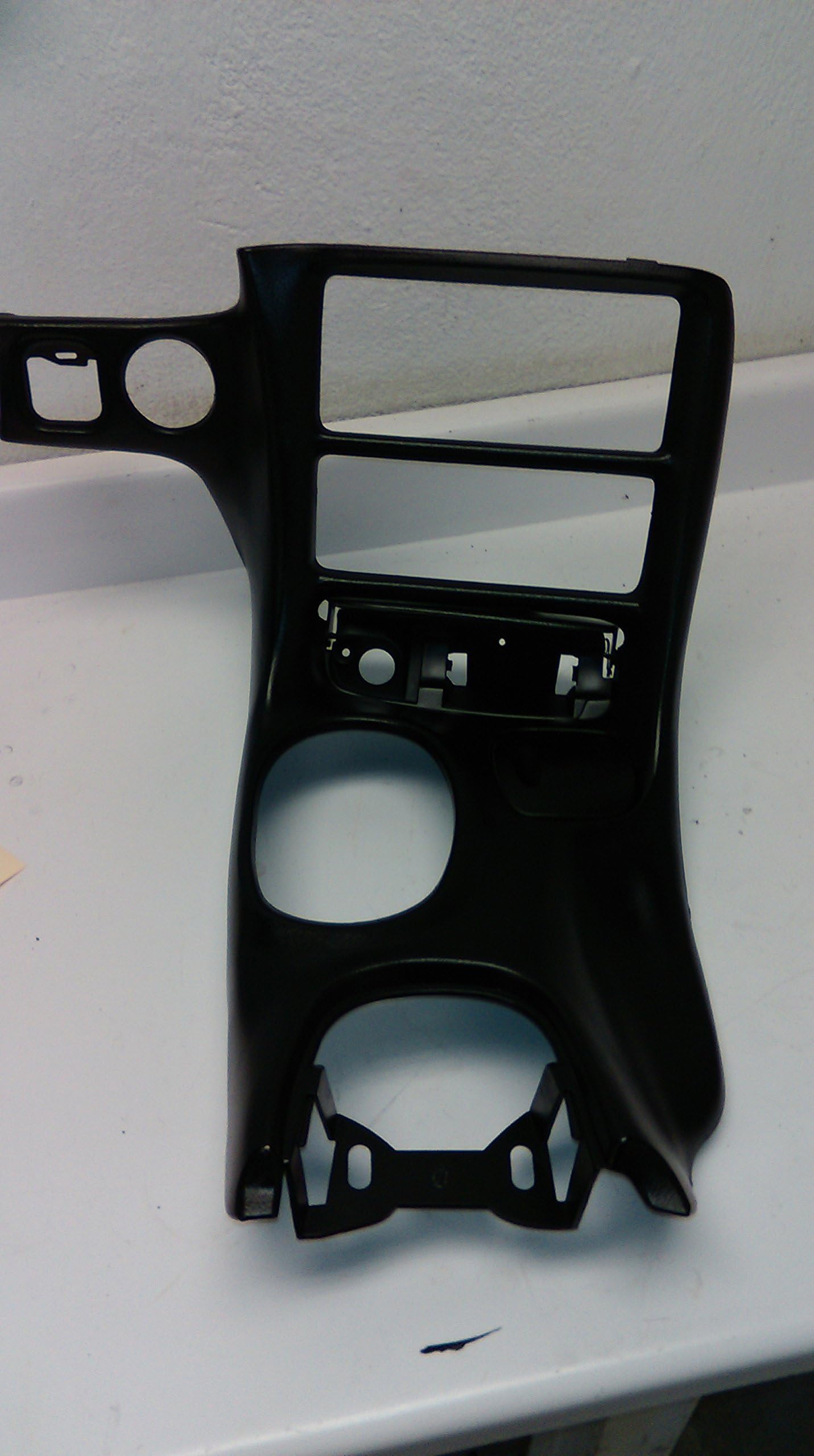 97-04 Corvette C5 Shift Bezel/Radio Console New Reproduction