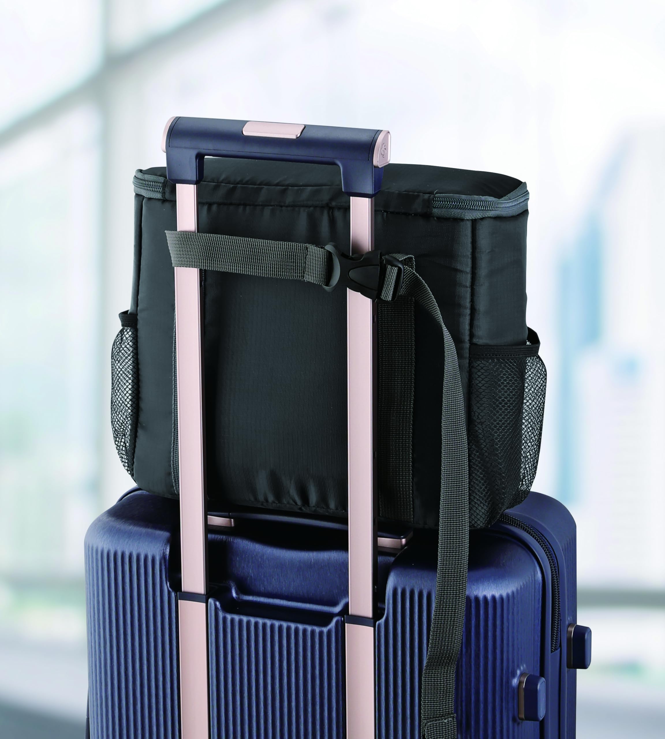 Amazon | 2WAY 保冷バッグ 多機能クーラーバッグ ドリンクホルダー付き