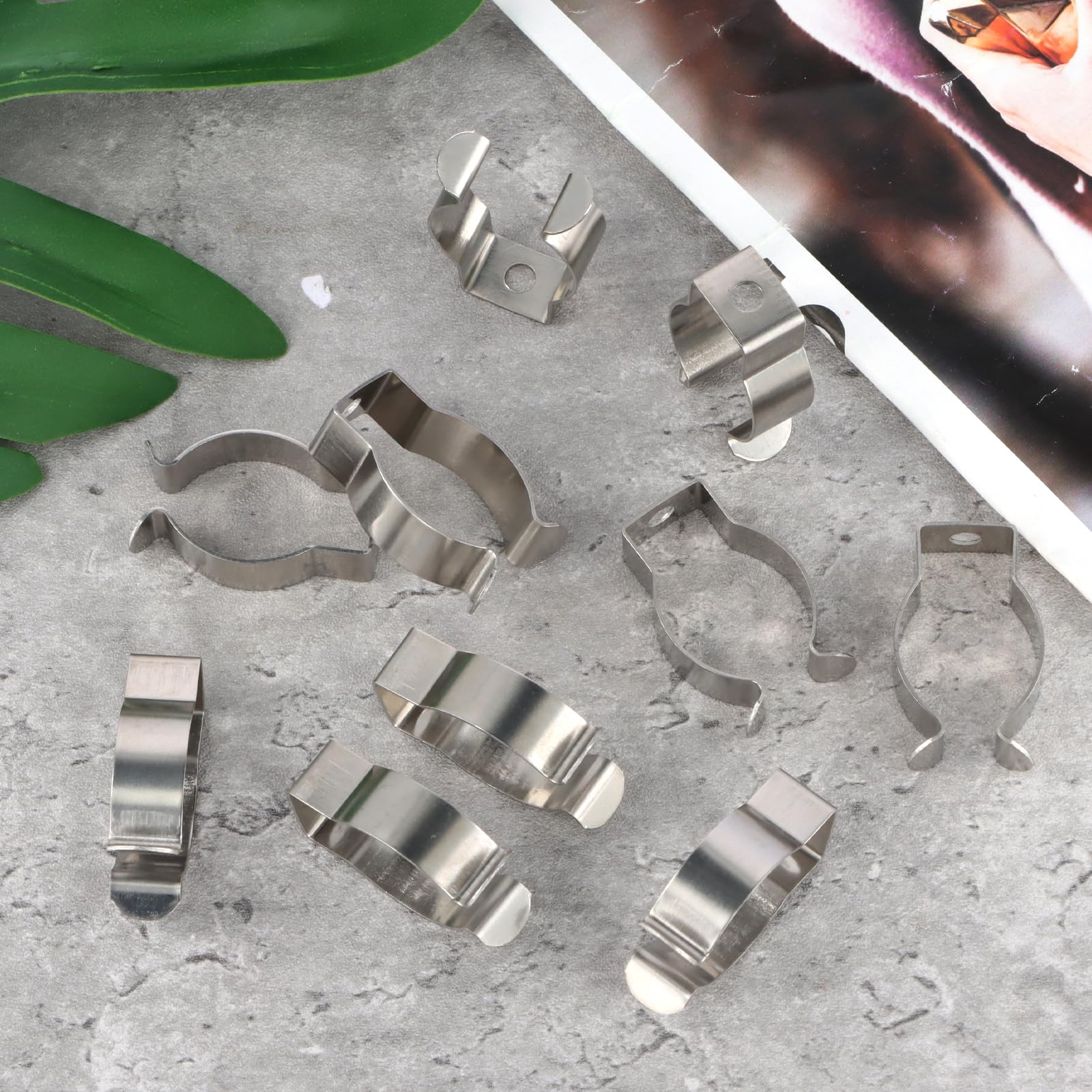 10 Pezzi Clip A U Per Tubi - Supporto Per Lampade Fluorescenti T8, In Acciaio Zincato, Diametro 35-40 Mm - Foto 2