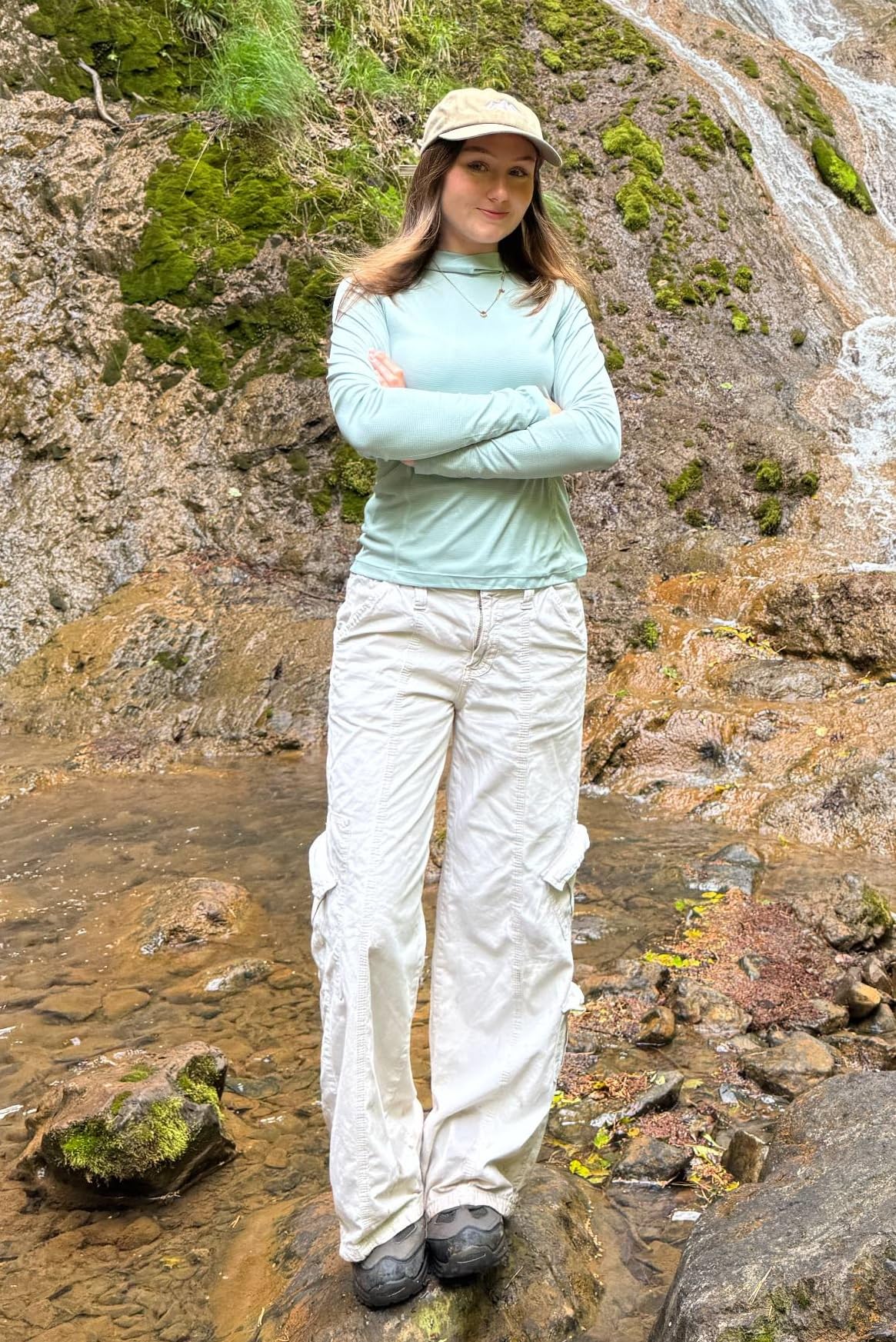 Pioneer Camp UPF23+ - Maglietta sportiva da donna con cappuccio, ultra leggera (90 g), ad asciugatura rapida e traspirante, a maniche lunghe, con fori per i pollici, per trekking, trekking