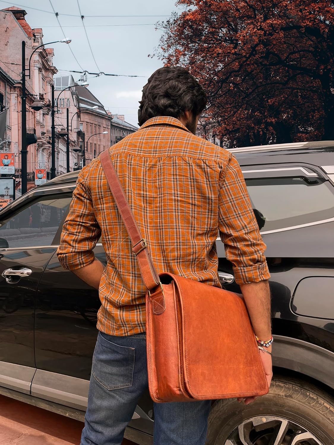 RUSTIC TOWN 15 inch Vintage Crossbody Full Grain Leather Laptop Messenger Bag - Image 3