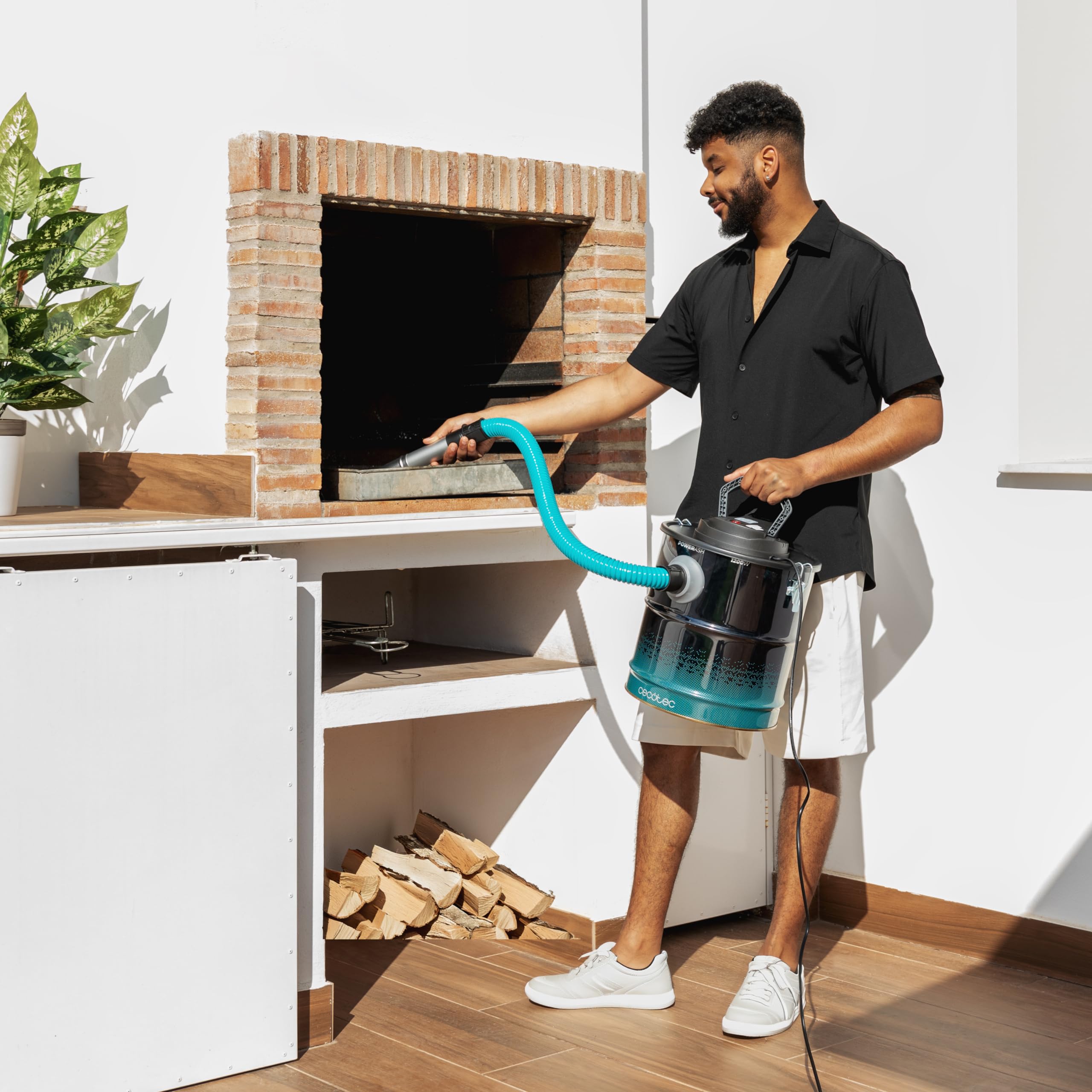 Cecotec Aspirador de Cenizas de 20L Conga Ash 4000 Home. 1200W de Potencia, Poder de Succión 18kPa, Tubo con Recubrimiento Metálico, Filtro con Malla Metálica, Boquilla de 38mm
