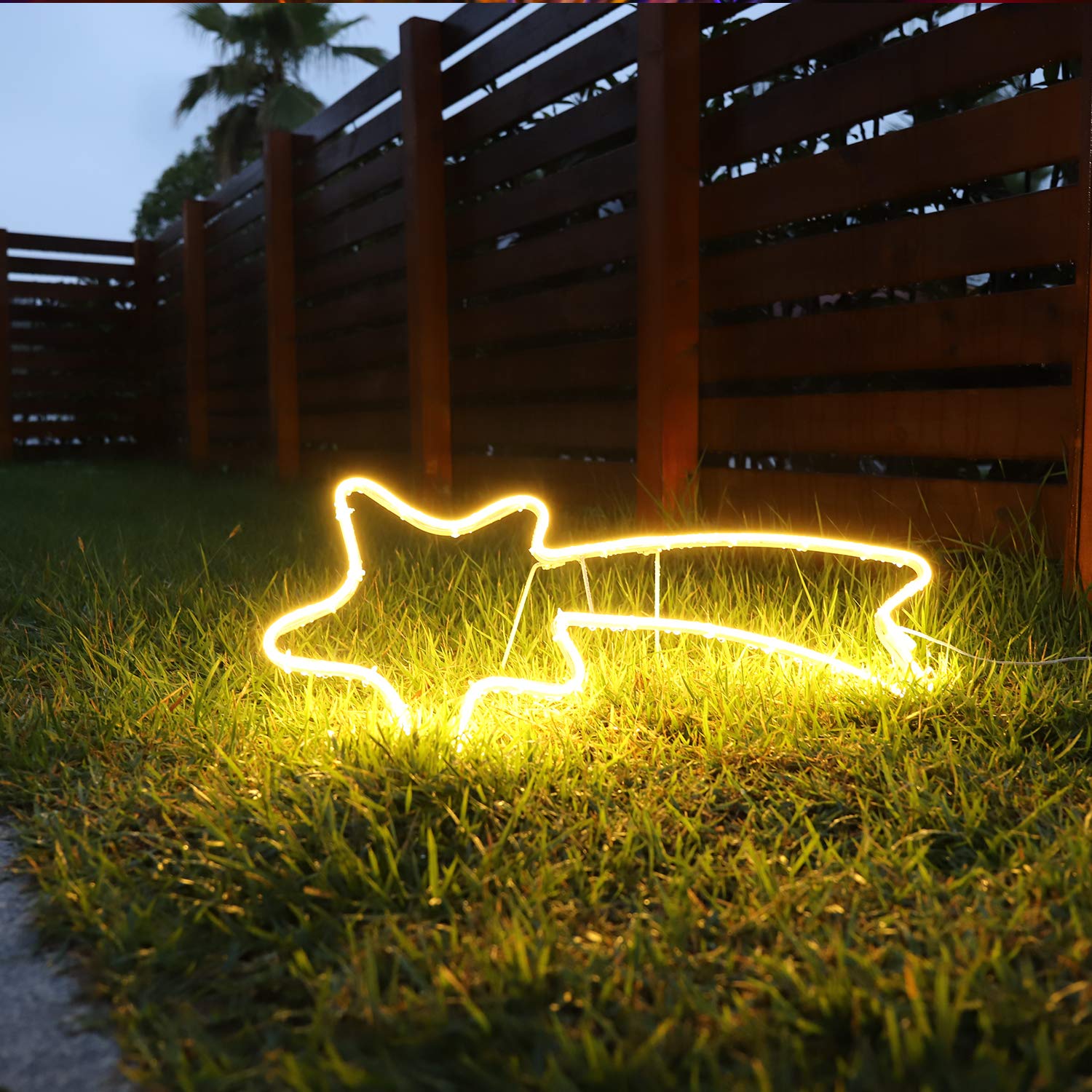 SALCAR Neon Lumière Meteor, environ 70cm de long Lampe LED de jardin avec support, 240 LED Meteor Xmas Fairy Light - Blanc chaud