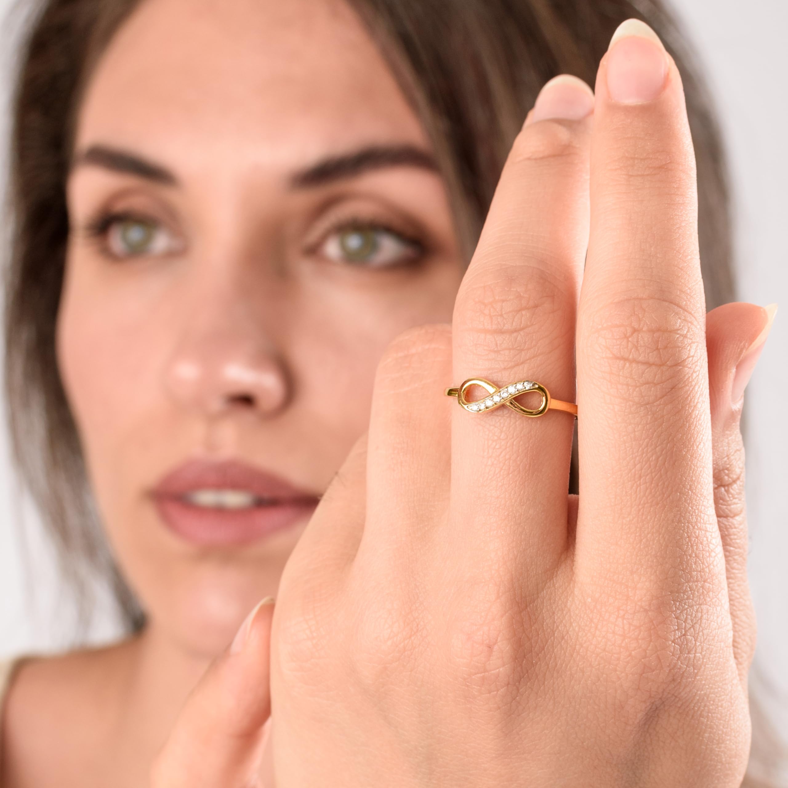 Anello con simbolo dell'infinito e zirconia cubica, placcato in oro rosa, oro giallo e platino, per coppie, per ragazze, con confezione regalo