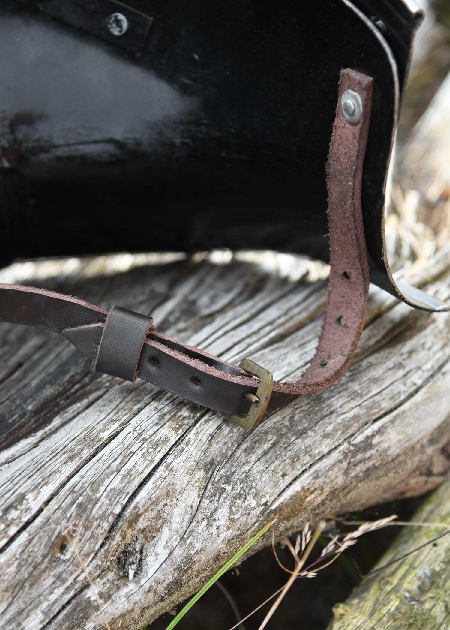 Ulfberth - Mittelalterliche Halsberge aus 1,6 mm Stahl - Authentische Rüstung für Reenactment, LARP und Mittelalter-Enthusiasten